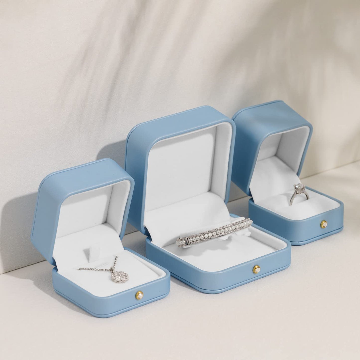 Oirlv Elegant Sky Blue Bracelet Gift Box Leather Bangle Box for Jewelry Gift White Velvet Interior Bangle Bracelet Storage