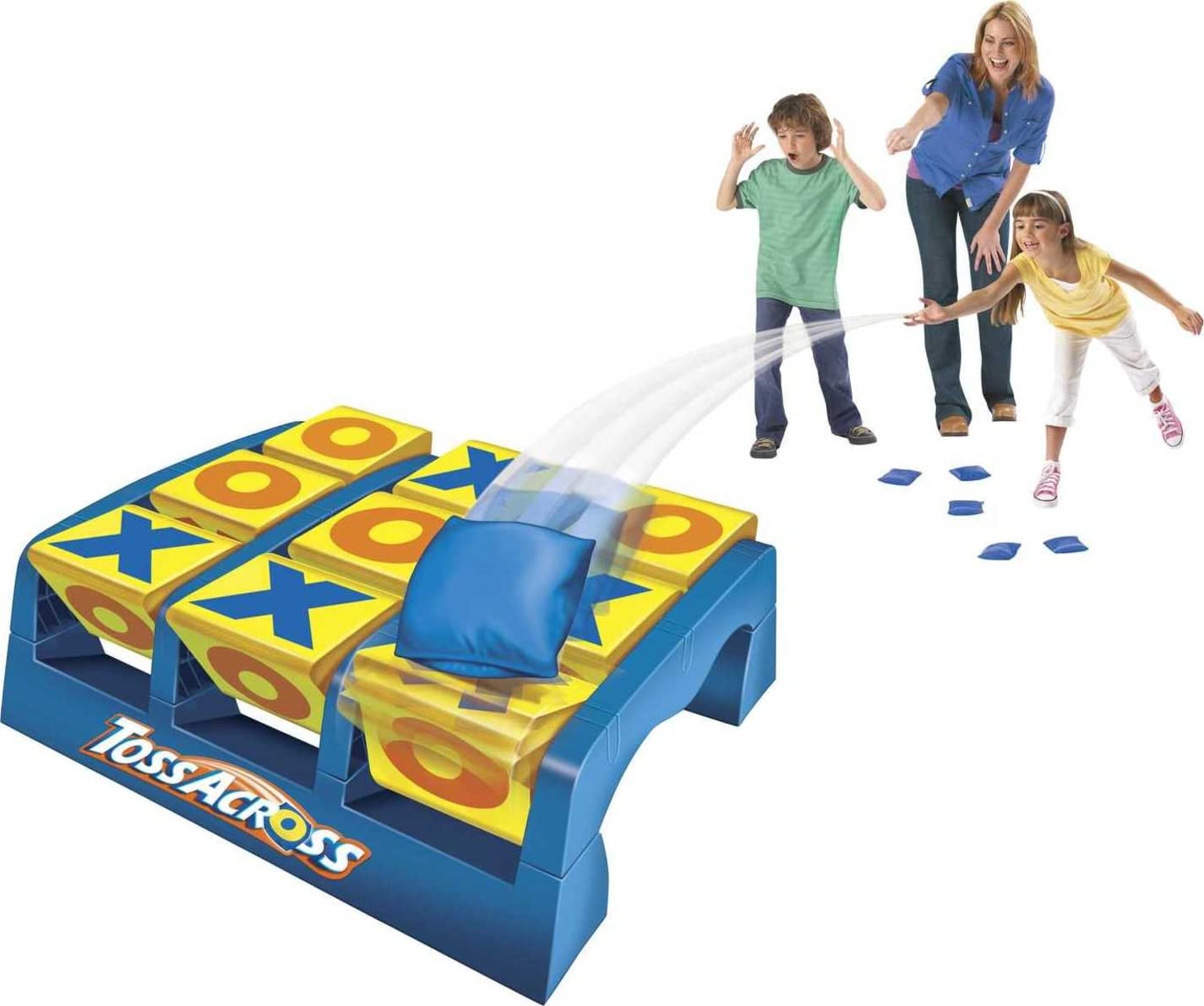 Mattel Games Toss Across Kids Outdoor Game, Bean Bag Throw for Camping & Family Nights, Get 3-in-a-Row for 2 to 4 Players