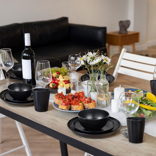 LIYH 16 Pcs Black Wheat Straw Dinnerware Set - Unbreakable Plates and Bowls Set, Dish Set for 4, Black Plastic Dinnerware Set Include Wheat Straw Dinner Plates Bowls Cups Kitchen & Camping