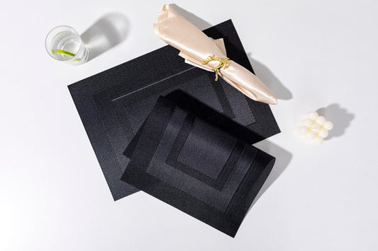 LEXMORE Placemats Set of 6 Vinyl/Plastic Woven Place Mats for Kitchen Table Indoor/Outdoor Washable Placemat Wipeable Dining Table Mats(Black Cube)