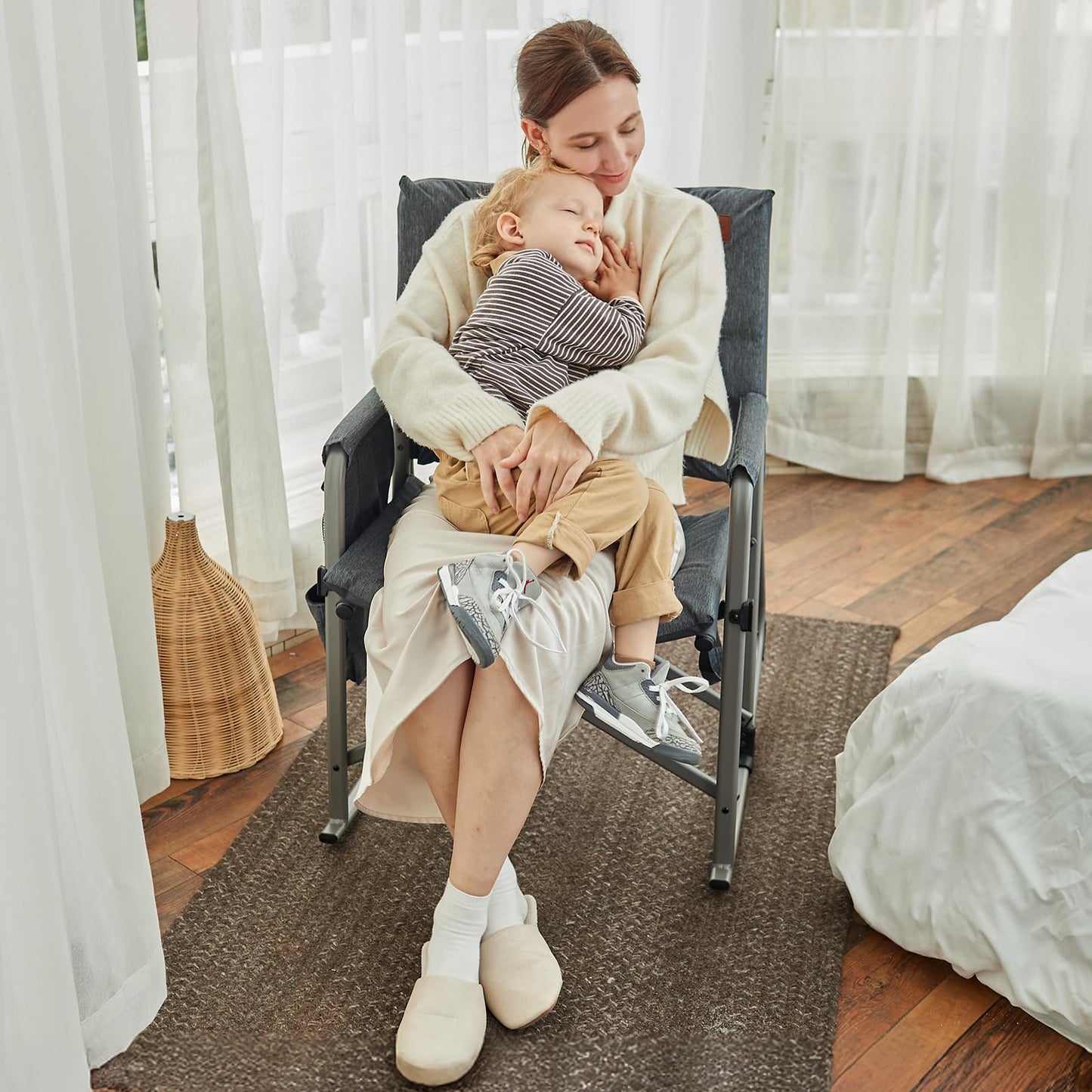 EVER ADVANCED Lightweight Rocking Chair Outdoor, Padded Rocker Camping Chair for Adults, Portable Hard Armchair for Patio and Lawn, Grey