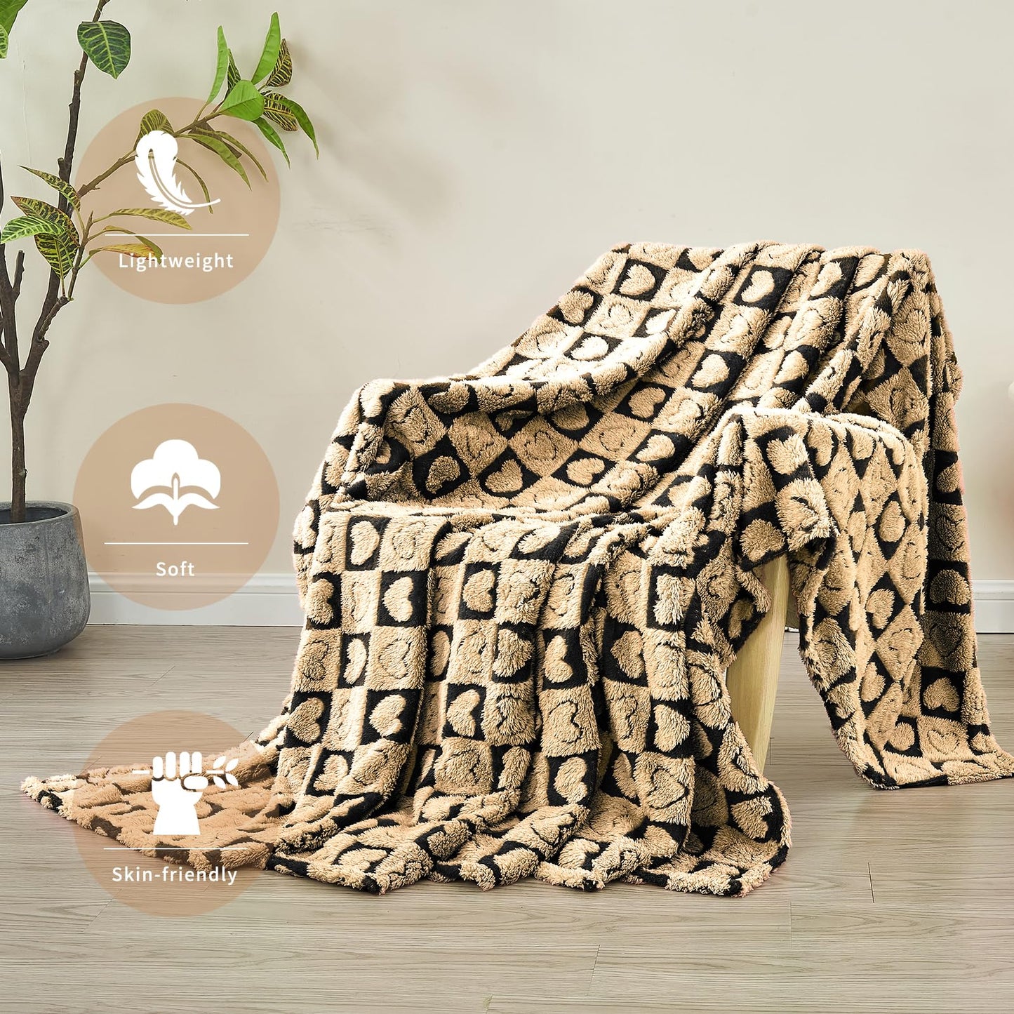 FY FIBER HOUSE Throw Blankets with Heart Checkered,Soft Warm Blankets for Lover Mom Father Gifts,Washable Lightweight Fuzzy Blanket for Couch Sofa Bed Office All Season(Black Brown,50"x60"