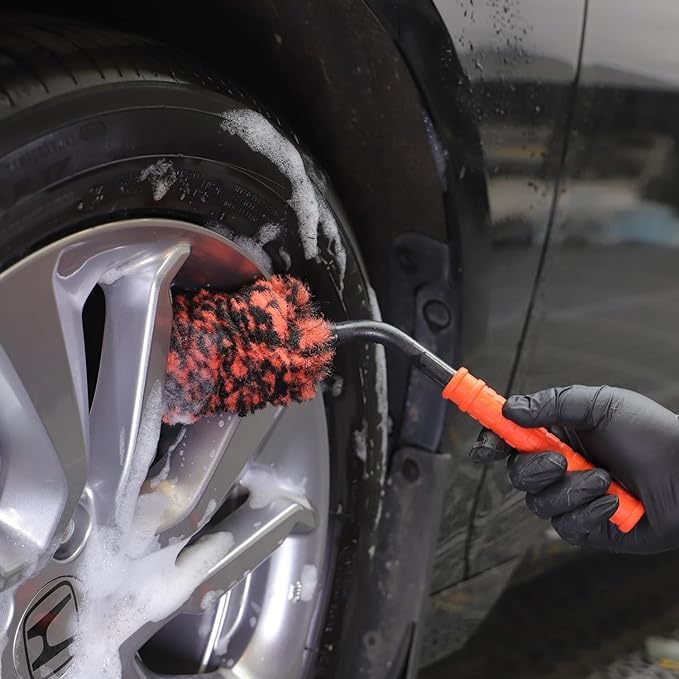 SPTA Angled Car Wheel Brush Set, 2Pcs Car Detailing Cleaning Brush Synthetic Wool Rim Cleaner Brush, Flat Spoke Brush, Metal Free Rim Tire Detail Brush, Remove Brake Dirt Behind Your Rim Accessories