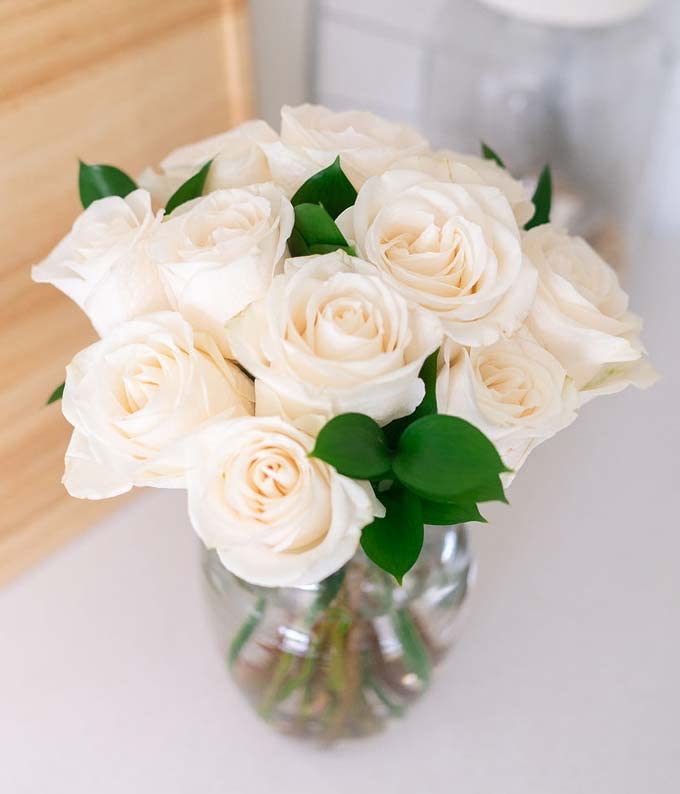 From You Flowers - One Dozen White Roses with Glass Vase (Fresh Flower Bouquets) Birthday, Anniversary, Get Well, Congratulations, Thank You, All Occasions