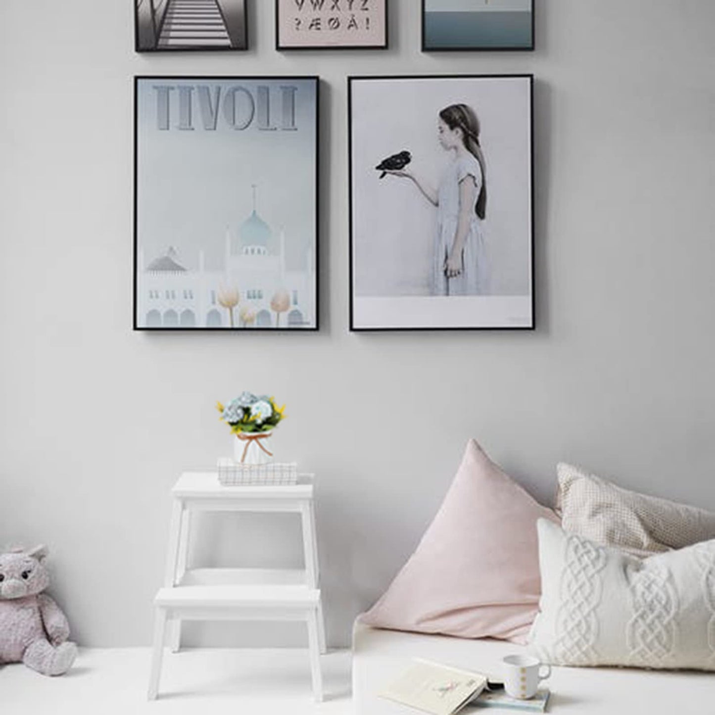 BLOSMON Fake Flowers in Vase for Centerpieces: 4 PCS Small Artificial Hydrangea with Vase Table Decor - Faux Floral Arrangements Desk Home Party Bathroom Office Decorations