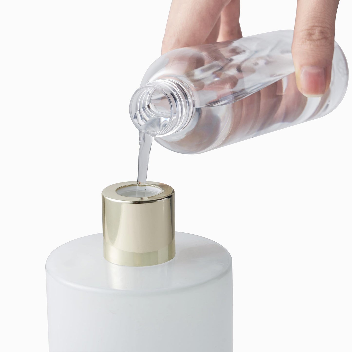 COCORRÍNA Reed Diffuser Refill - Chamomile & Verbena 6.7 oz. Scented Oil Refill for Reed Diffuser Home Fragrance for Bedroom, Bathroom Home Decor