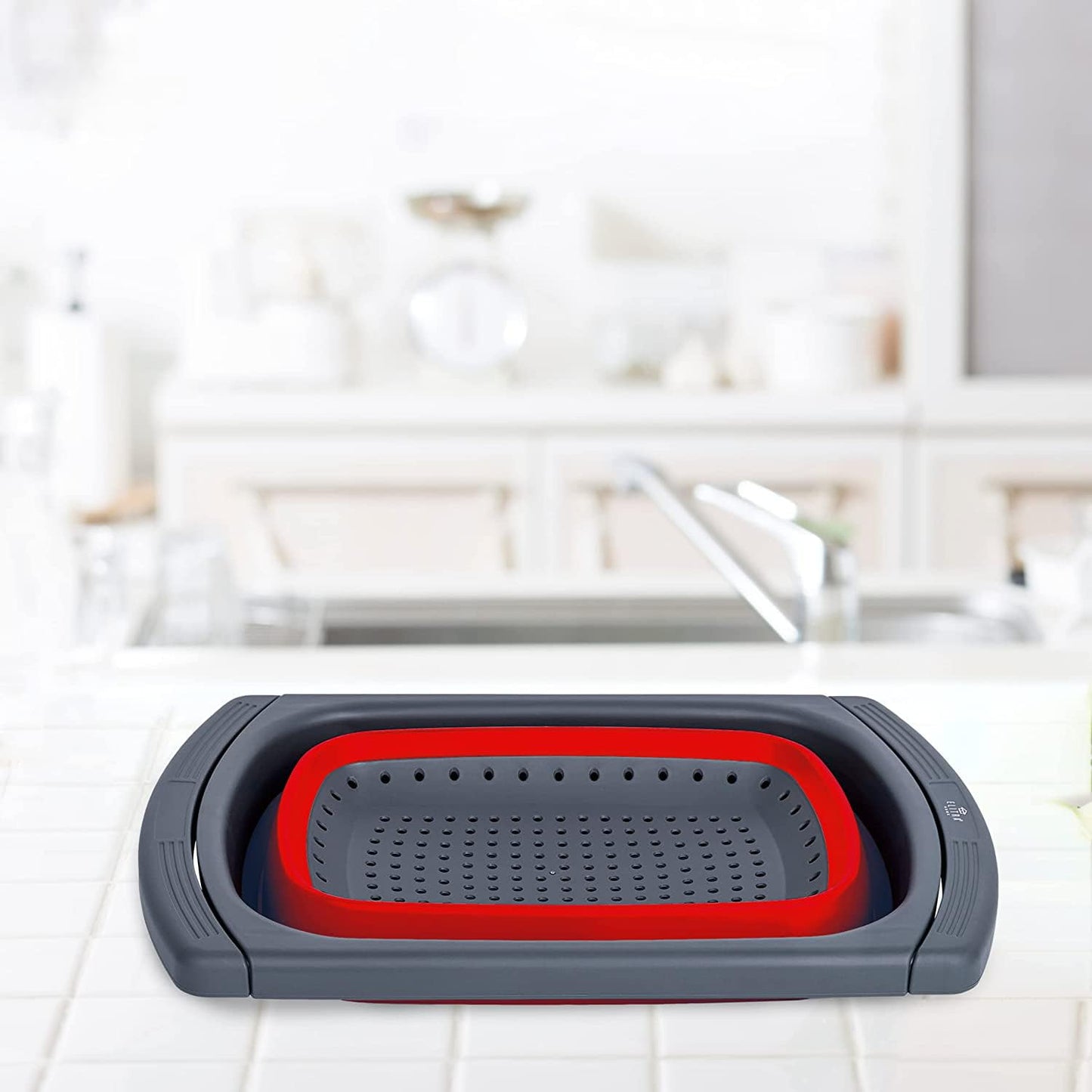 Collapsible Colander Strainer with Extendable Handles - Over the Sink Vegetable/Fruit Colanders Strainers for Kitchen, Capacity of 6 quart (Red)