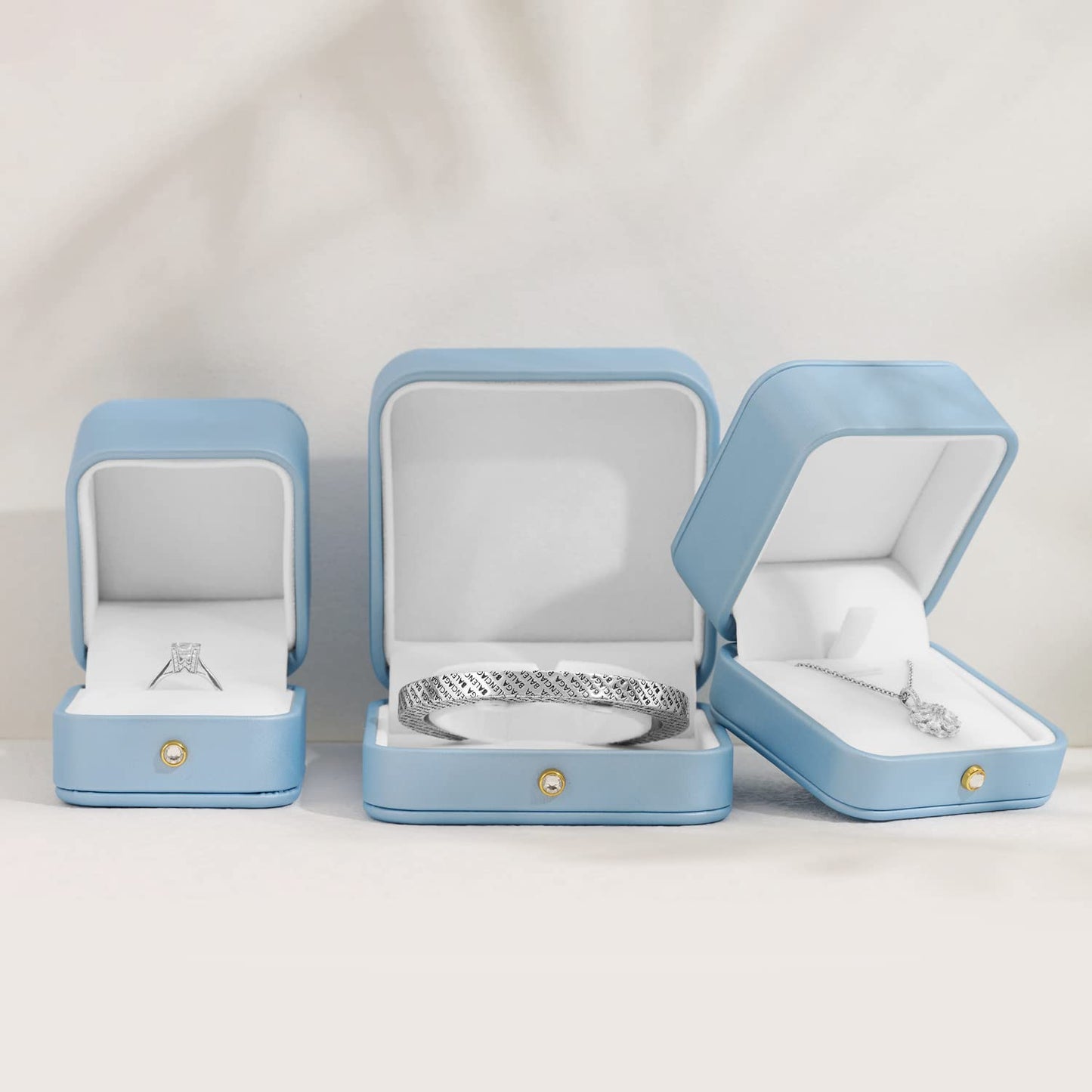 Oirlv Elegant Sky Blue Bracelet Gift Box Leather Bangle Box for Jewelry Gift White Velvet Interior Bangle Bracelet Storage