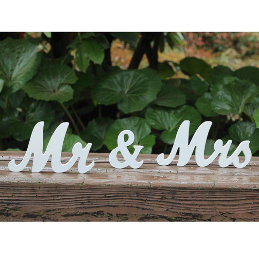 Amajoy Small Vintage Mr & Mrs White Wooden Letters Wedding Stand Sign Stand Figures Decor Wedding Present Home Decoration