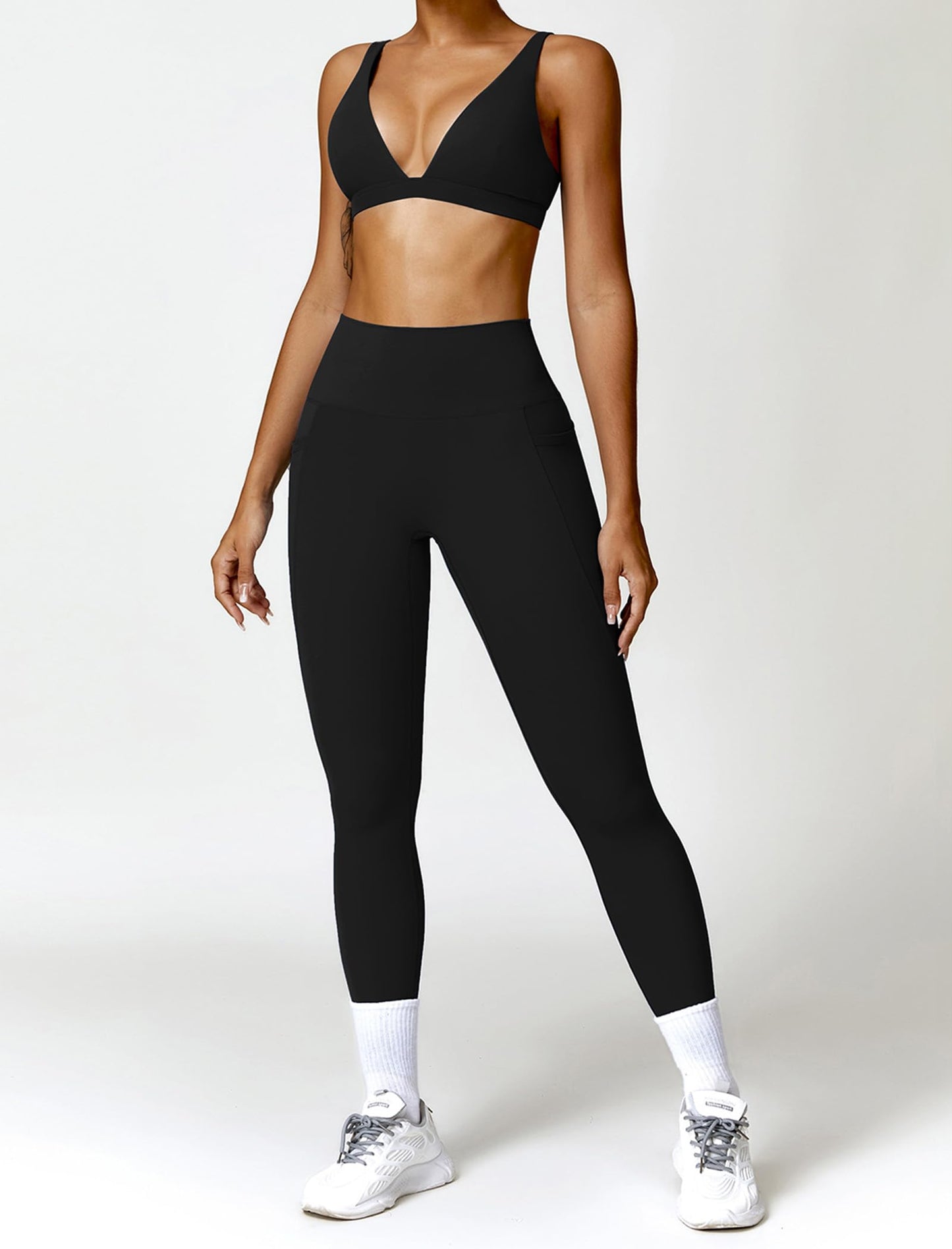 ABOCIW Deep V Neck Sports Bras for Women Padded Low Impact Fitness Yoga Bra U Back Wireless Gym Workout Bra Crop Top Black Small