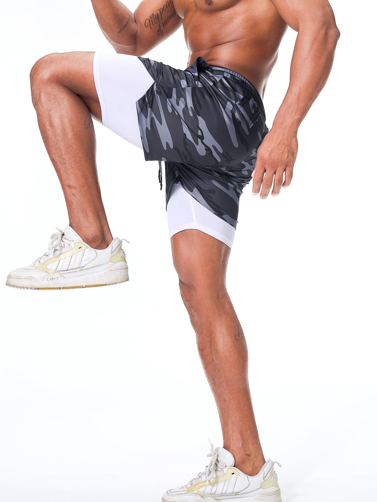 Surenow Men's Running Shorts Quick Dry Workout Gym Shorts Athletic 2-in-1 Stealth Shorts Outdoor Short for Men with Pockets Camouflage Grey