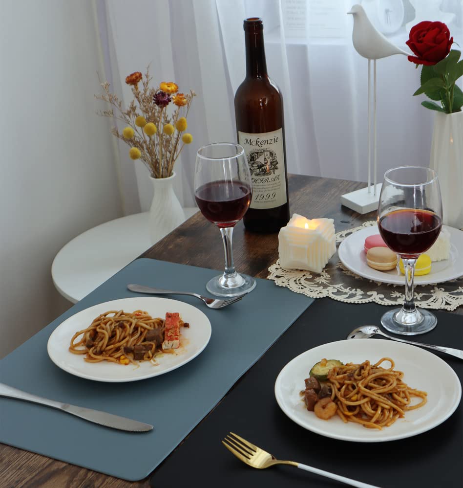 Faux Leather Placemats HeloHo Green Table Place Mats Set of 4 Waterproof Oilproof Heat Stain Resistant Washable Wipeable Placemat for Kitchen Dining Table Decoration Indoor Outdoor