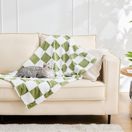 Qeils Jacquard Dog Blankets for Large Dogs, Cozy Calming Cat Blankets Washable, 280GSM Coral Fleece Plush Fluffy Throw Blanket, Sage Green Checkered, 30x40IN