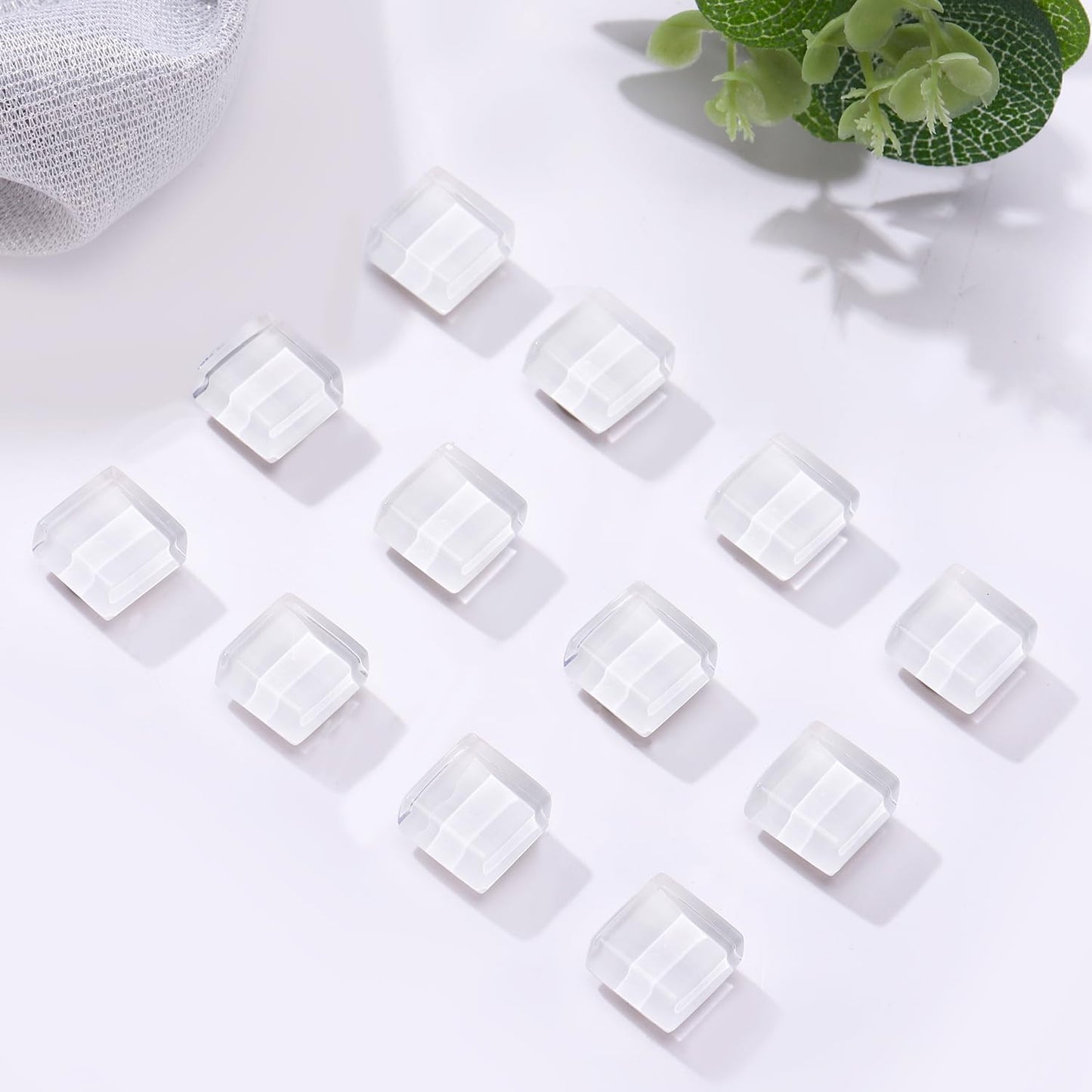 30Pcs Fridge Magnets，Cute Glass Decorative Magnets ，Refrigerator Magnets,Whiteboard Magnets, Strong Holding Power,White