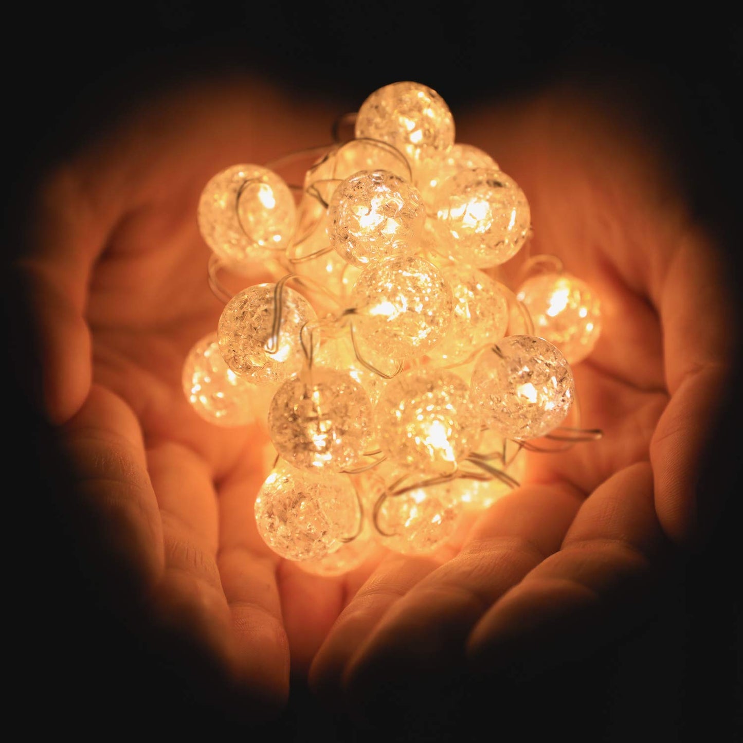 HuTools Globe String Lights for Bedroom, Decorative Christmas Lights, Crystal Crackle Ball Lights 10Ft 30 LED Soft White Battery Operated Fairy Lights Perfect for Valentine's Day Decor