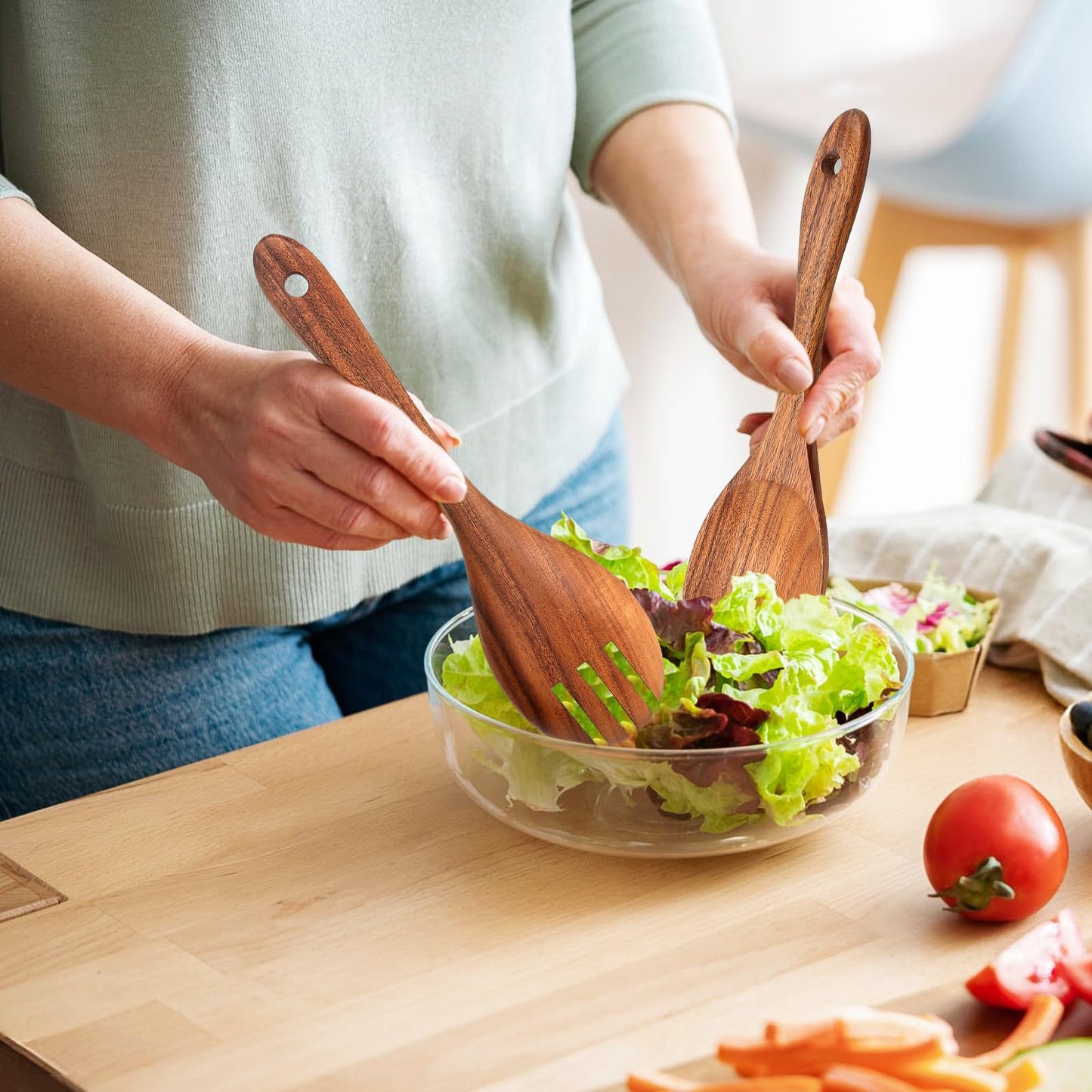 AIUHI Wooden Kitchen Utensils Set, No Scratch Wood Spatula and Spoon Set, Teak Wood Cooking Utensils Set for Kitchen Essential Tools 10 Pieces