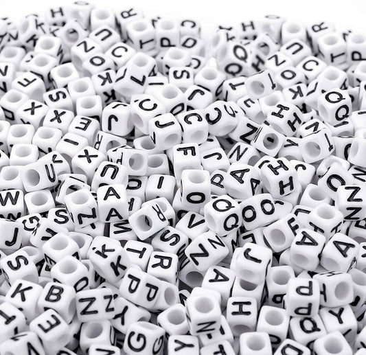 Augshy Alphabet Beads, 1000PCS White Letter Beads Number Cube Beads for Jewelry Making DIY Necklace Bracelet (6mm)