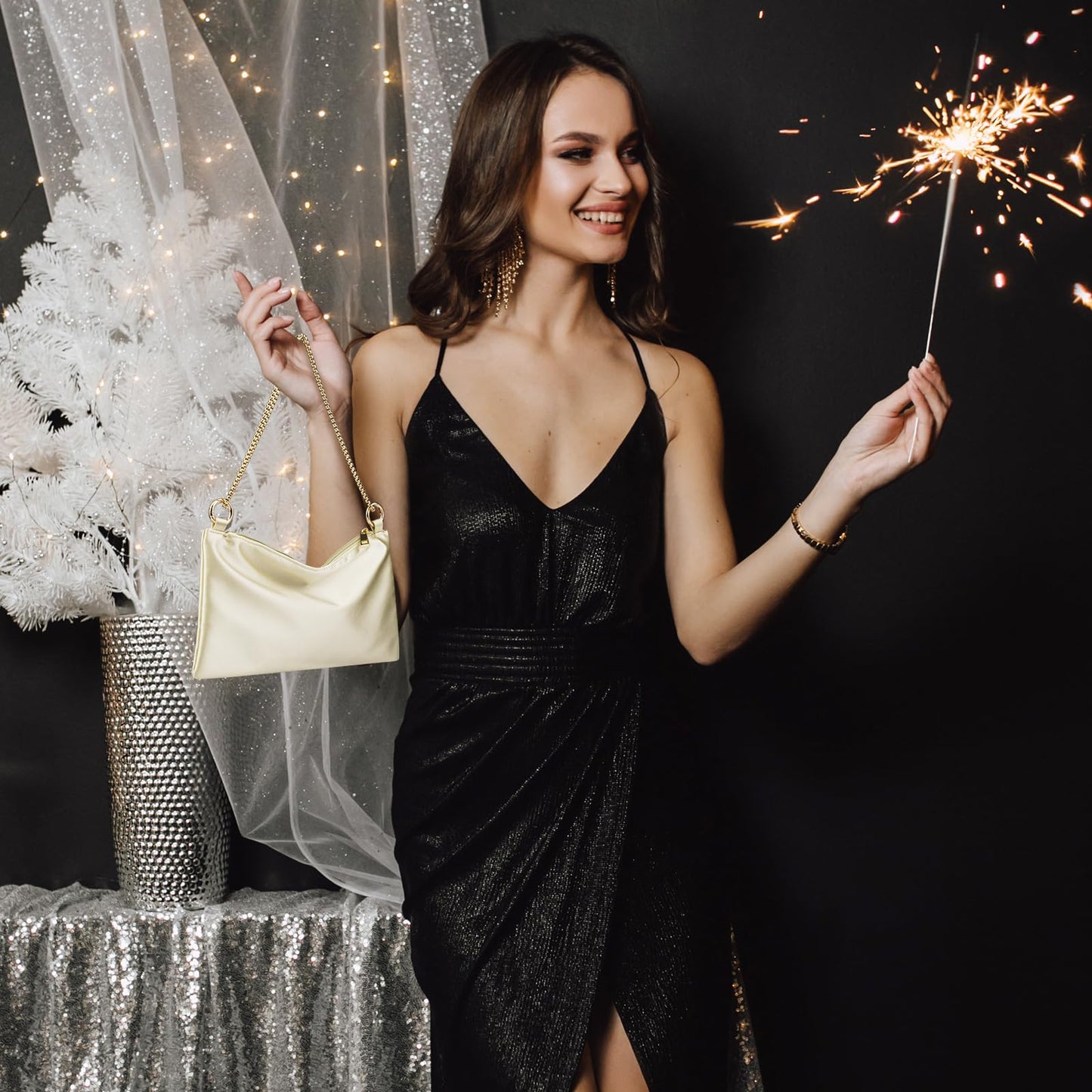 MGBPEI Women Satin Evening Handbag Wedding Prom Clutch Purse Formal Cocktail Party Clutches Shoulder Bag with 2 Bag Chains(Champagne)