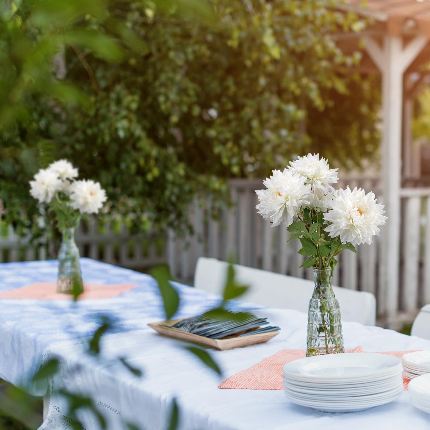 OBDXZHC 6 Pcs 31.5 inch Artificial Dahlia Long Stem White Silk Dahlia Flowers Faux Flower for Indoor Outdoor Kitchen Garden Party Home Wedding Floral Arrangement Decoration (White)