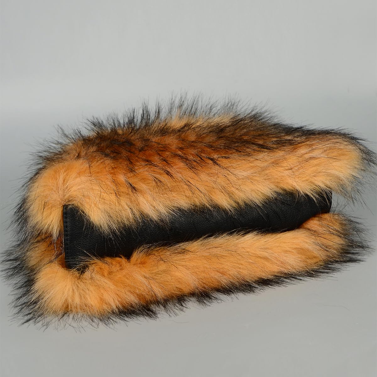 Women's Furry Shoulder Handbags Faux Fur Work Tote Bag for Women Fluffy Satchel Handbags Wristlet Zipper Purses