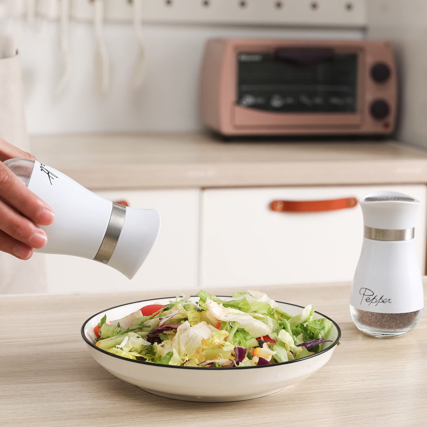 Lonffery Salt and Pepper Shakers Set - Salt Containers for Gifts, Kitchen Decor, Home, RV, Camp, BBQ, 4 oz Farmhouse Spice Dispenser with Glass Bottom, White, Set of 2