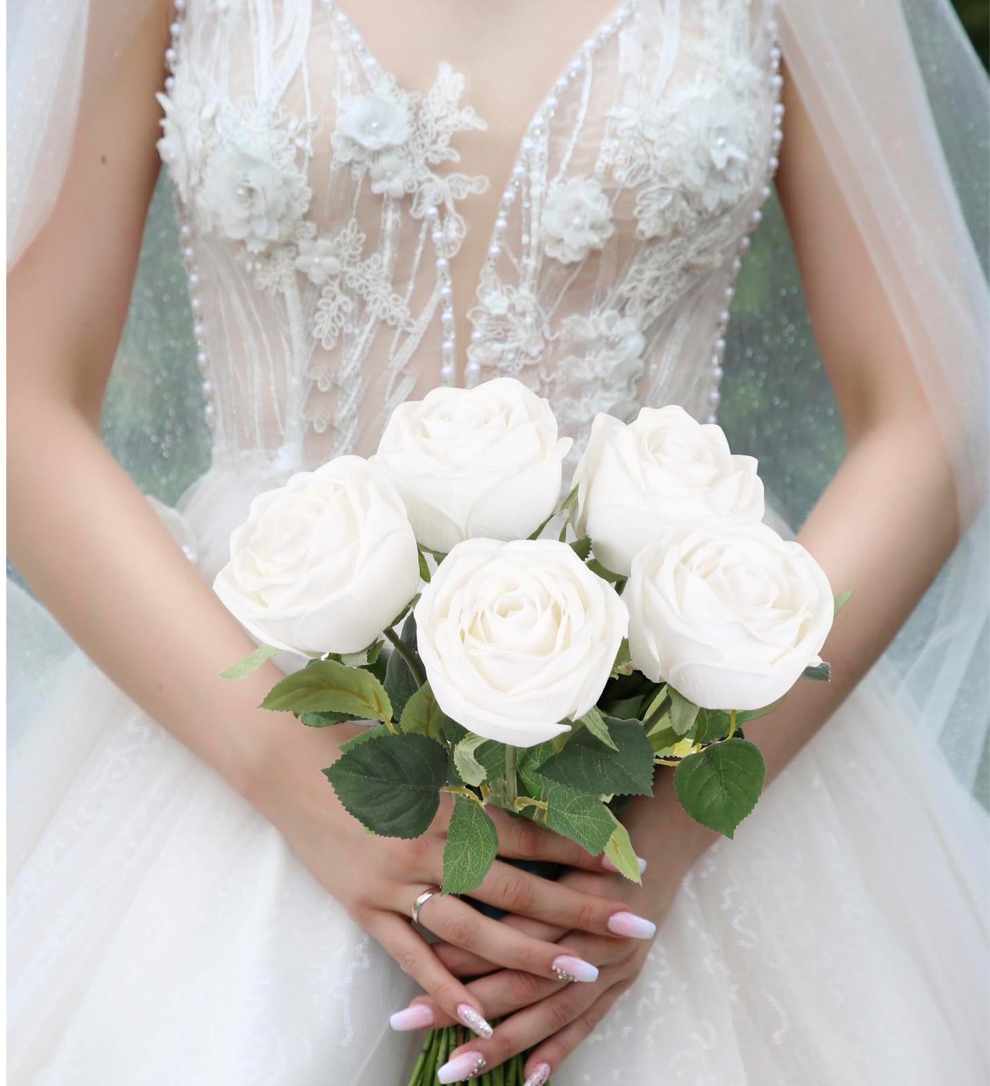 Uznaeoi 5PCS White Roses Artificial Flowers 17.3’’Real Touch Flowers Fake Rose Bouquet with Stems for Wedding Home Party Centerpieces Decoration(White)