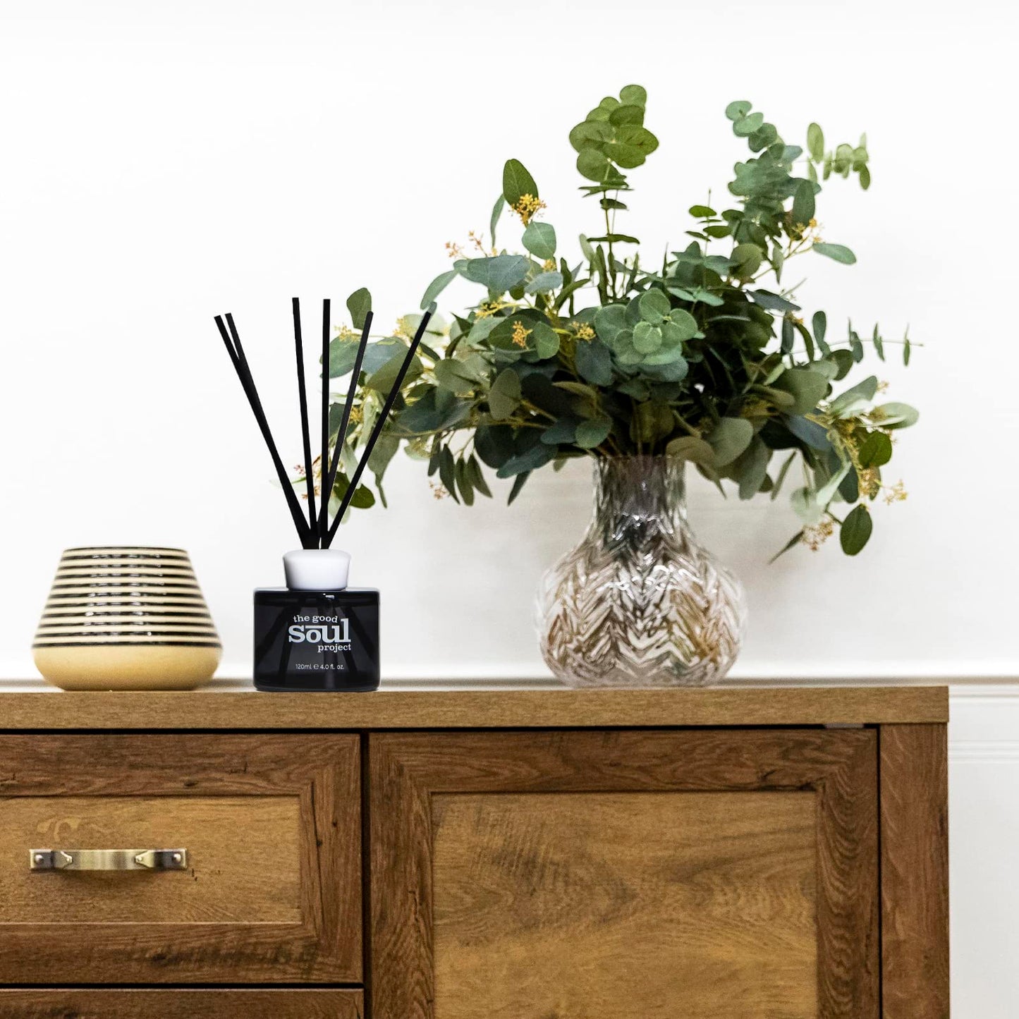 THE GOOD SOUL PROJECT Reed Diffuser Set, Morrocan Amber Scented Oil Diffuser for Bathroom, Bedroom, Home Fragance Air Freshener