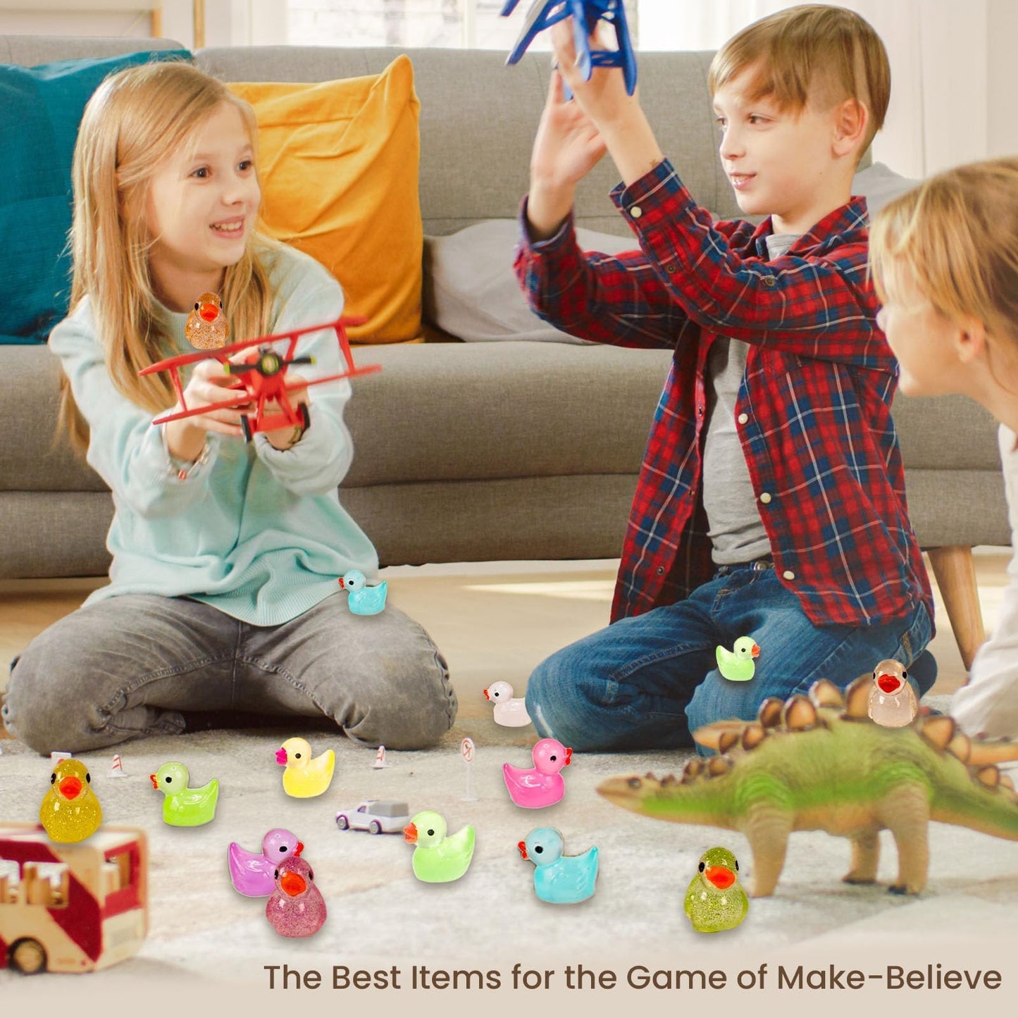 FEXIA 100pcs Mini Ducks Glitter Resin Ducks Mini Resin Animals Figures to Hide Glow in The Dark Tiny Duck Figures for Dollhouse Aquarium Fairy Garden Decor