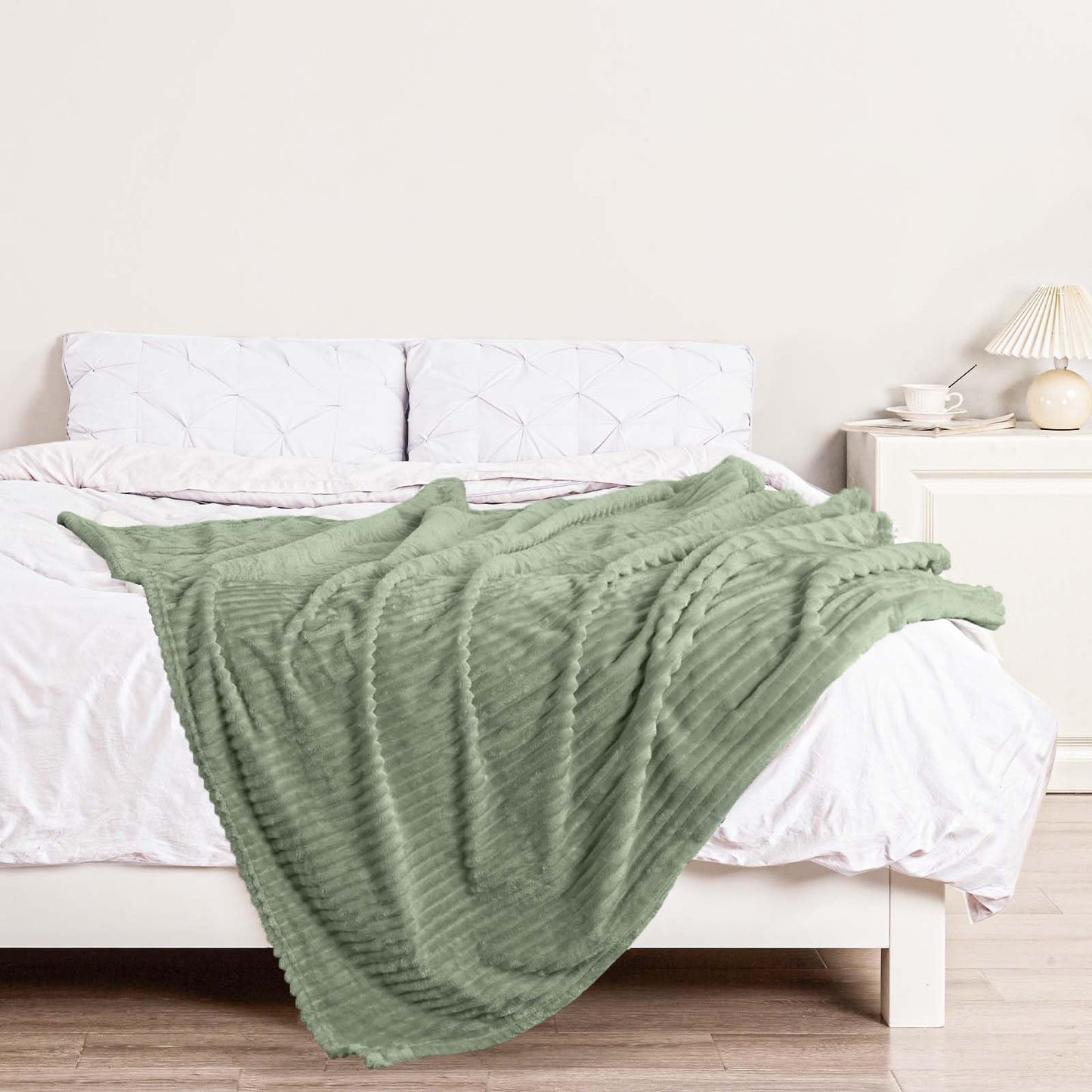 Bnuitland Sage Green Flannel Throw Blanket,300GSM Super Soft Fleece Stripe Pattern Sofa Blanket for Adults and Kids, Lightweight Cozy Bed Throw for Home Decor All Season