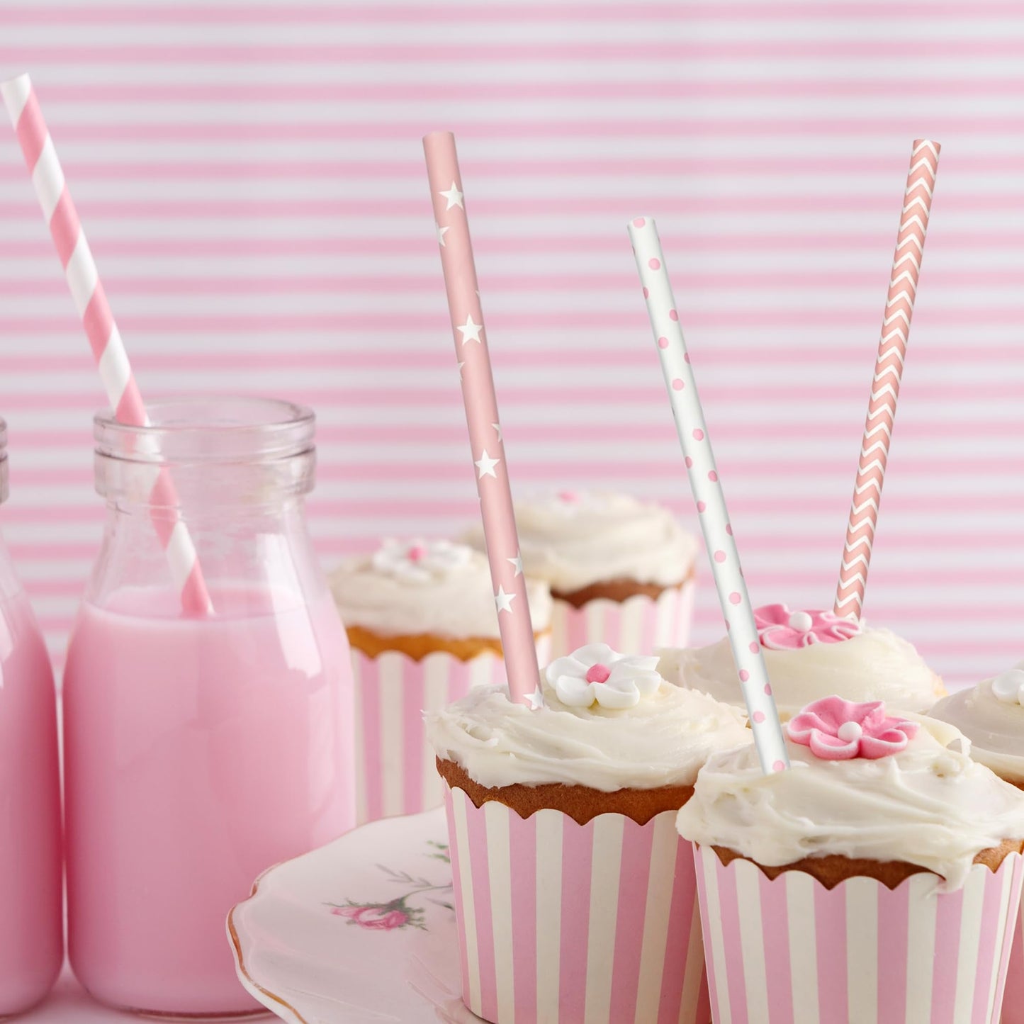 FsLvniu 200 Biodegradable Pink Paper Straws, Party Straws for Juice, Cocktail, Smoothies, Wedding, Birthday, Bridal/Baby Shower and Christmas Decorations Valentine's Day Holiday Celebrations