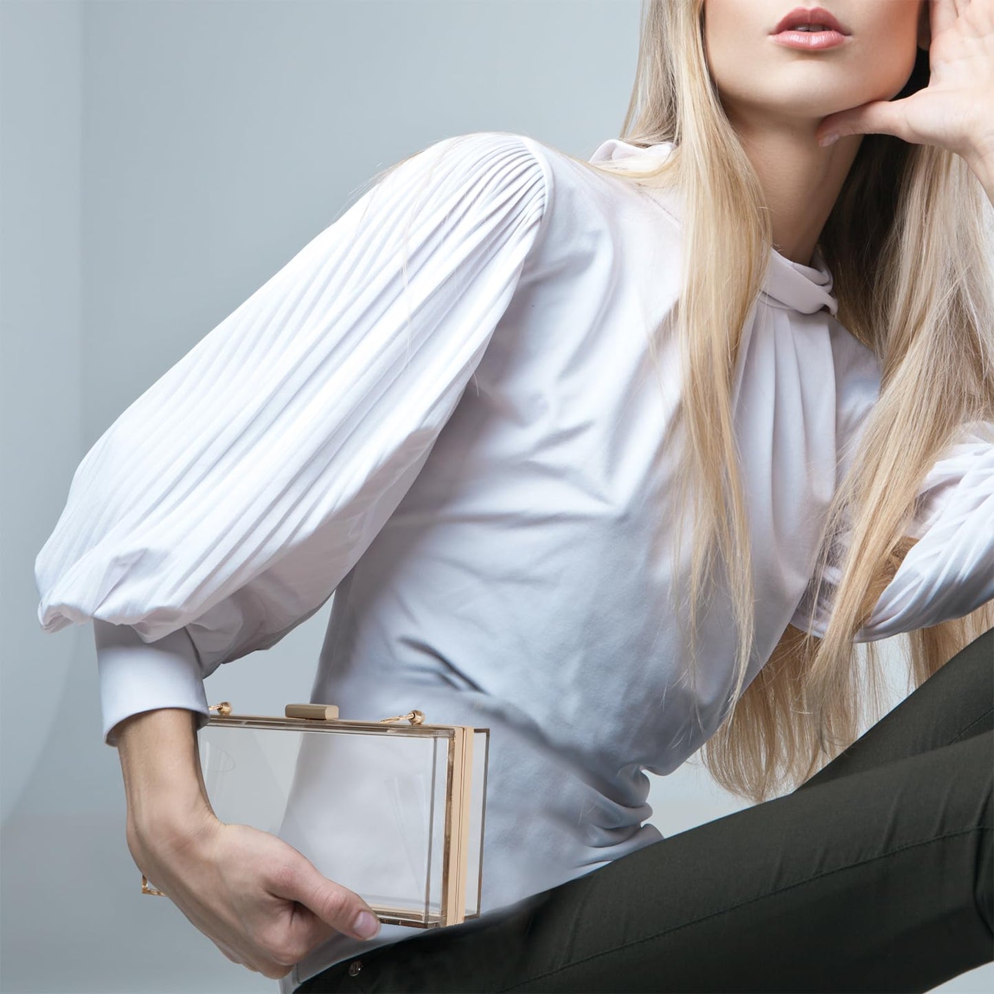 WJCD Women Clear Purse Acrylic Box Clutch Handbag, Small Transparent Crossbody Evening Bag Stadium Approved Gold Chain Strap (Gold)