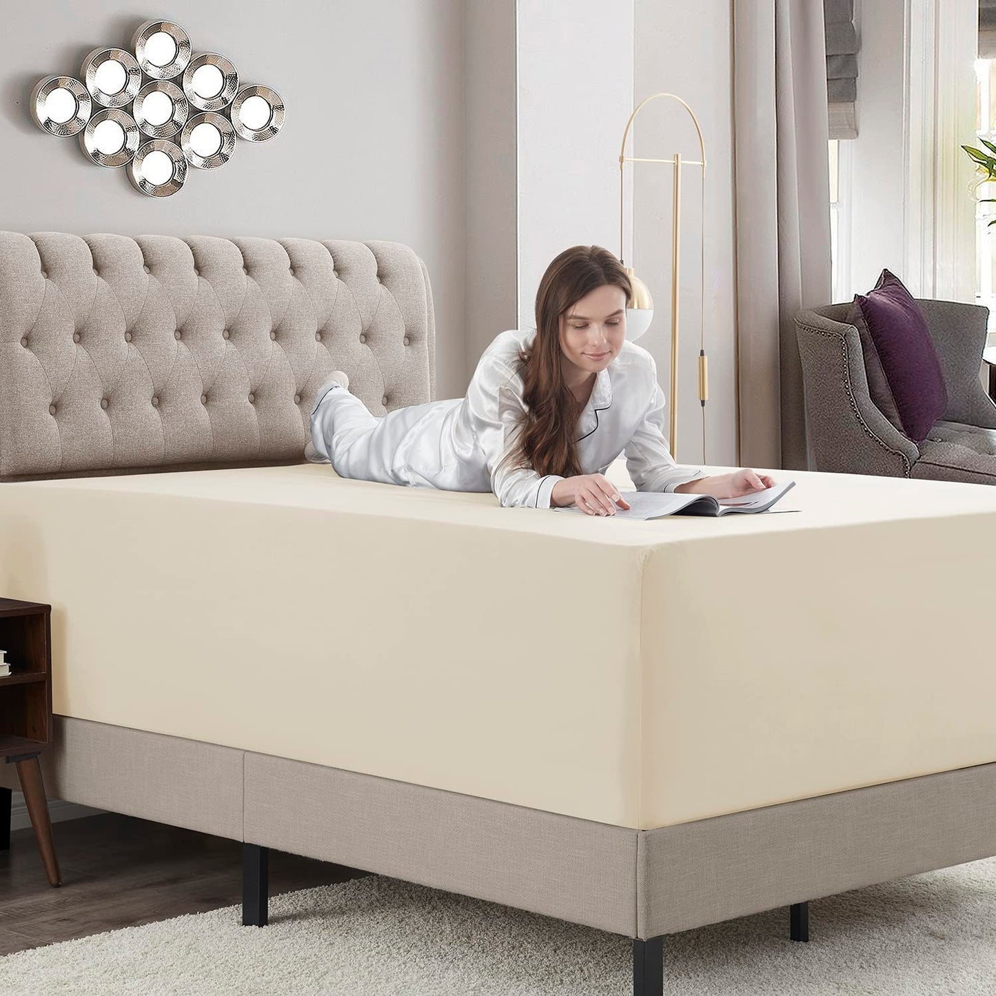 Empyrean Beige Cream Extra Deep Pocket King Fitted Sheet Only, Hotel Luxury King Size Fitted Sheets Easily Fits 18 to 24 Inch Mattress, Super Soft, Wrinkle-Free Bottom Sheets with Corner Straps