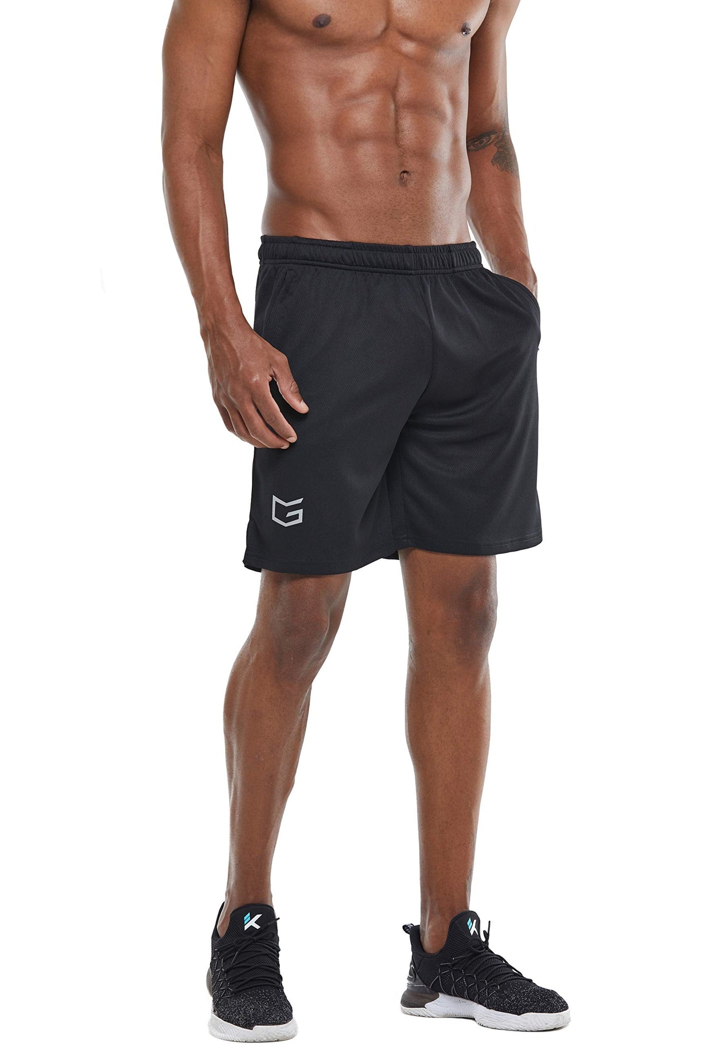 G Gradual Men's 2 Pack 7" Workout Running Shorts Quick Dry Lightweight Gym Shorts with Zip Pockets (2 Pack: Black/White Large)