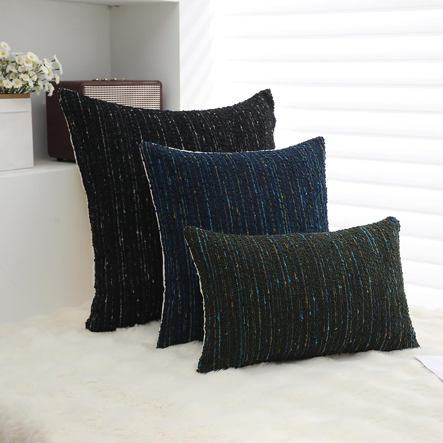 GIKKEARL Textured Boucle Pillow Covers 18x18 Neutral Striped Throw Pillows Soft Modern Farmhouse Pillow Cases, 1pc Decorative Accent Square Couch Cushion Cover for Bed Chair Living Room, Black