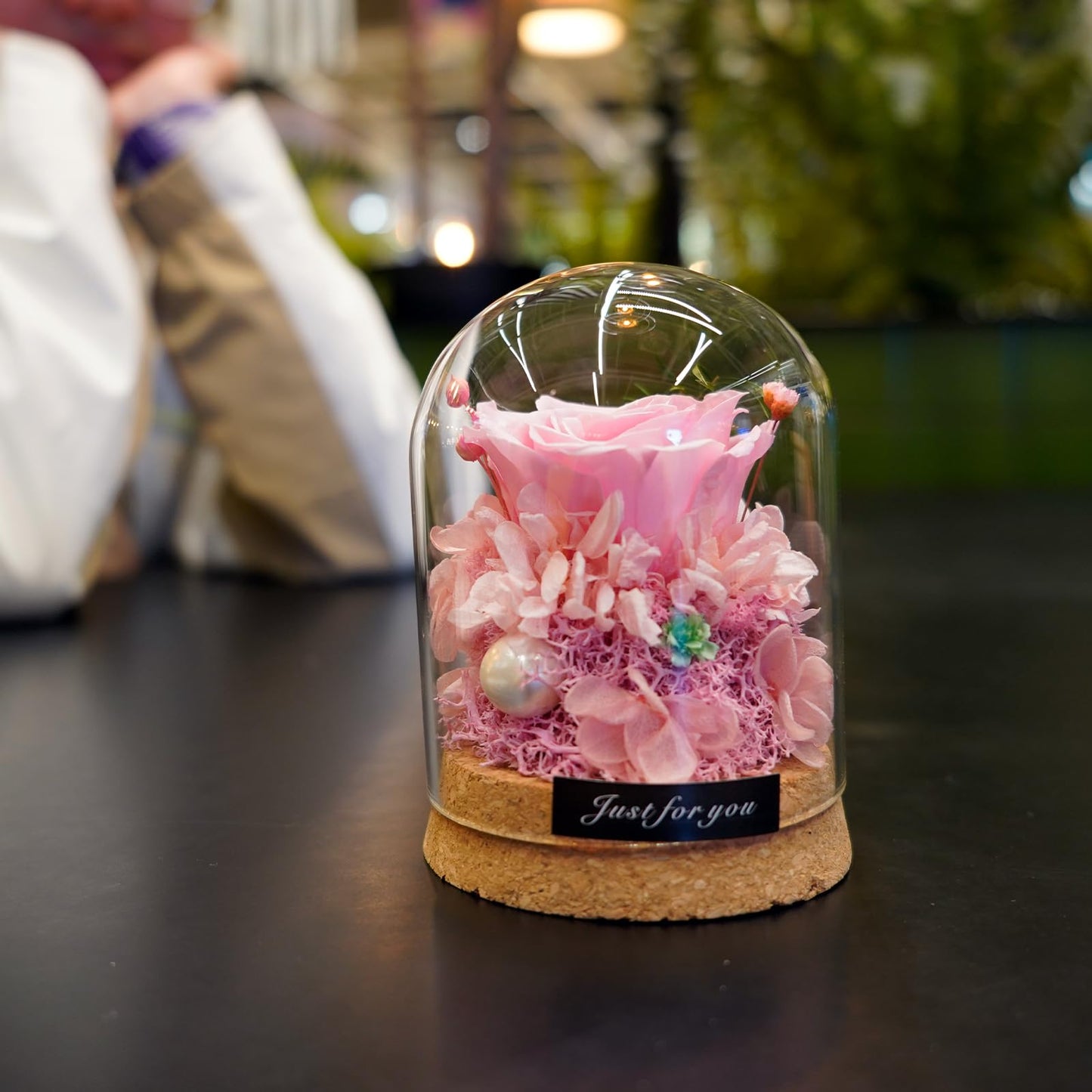 YNWYH Mini Real Preserved Roses in a Glass Dome Gifts for Friends, Classmates, and Dearest Ones (Pink)