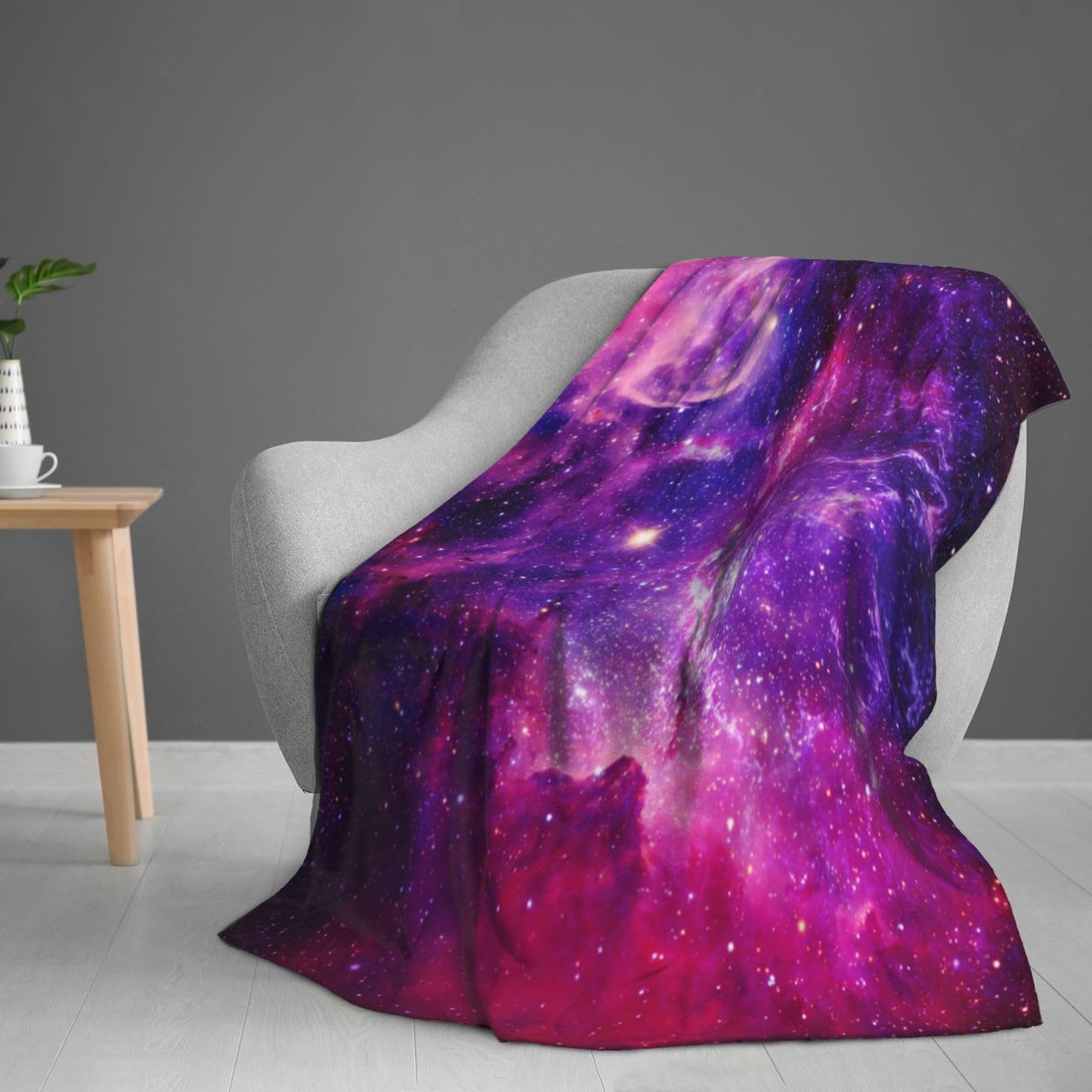 Jbofyee Bursting Galaxy Throw Blankets All Season Ultra Soft Warm Fleece Blanket for Home Bed Sofa Couch Chair Outdoor Travel Camping 60x50 Inch