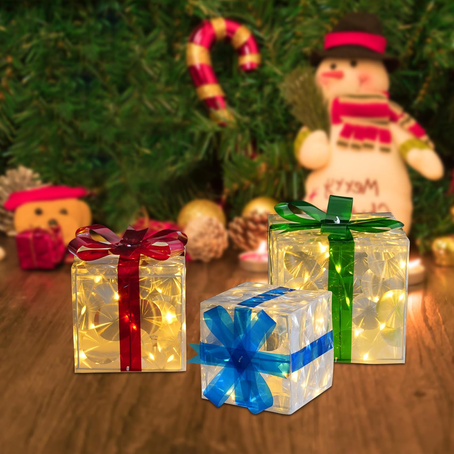 Set of 3 Christmas Lighted Gift Boxes Pre-Lit 60 LED Lights with Switch Outdoor Present Decorations Gift Box Ornament for Christmas Decorations