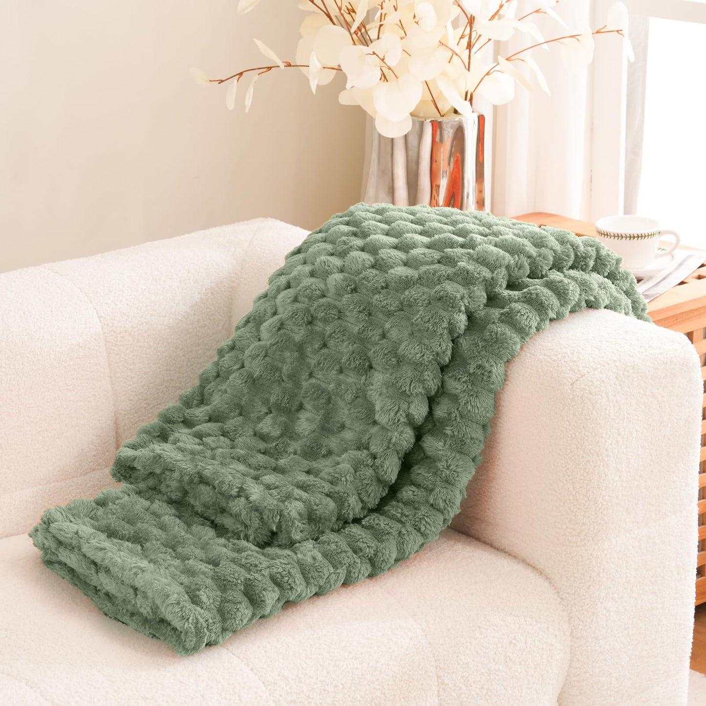 Excervent Flannel Fleece Throw Blanket(60x80 inches), Big 3D Clouds Stylish Hexagon Jacquard Decorative Fuzzy Blankets for Household, Camping, and Travel, Super Soft Cozy, Sage Green