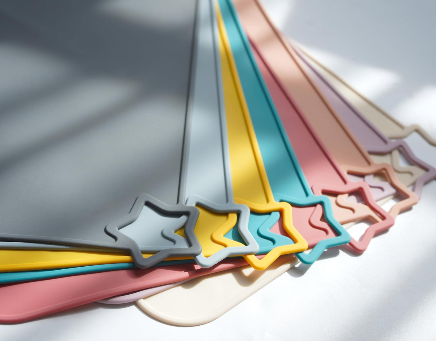 Moonkie Silicone Placemats for Baby & Kid, Stain-Proof Non-Slip Toddler Food Mats Eating Table Mat with 2 Packs