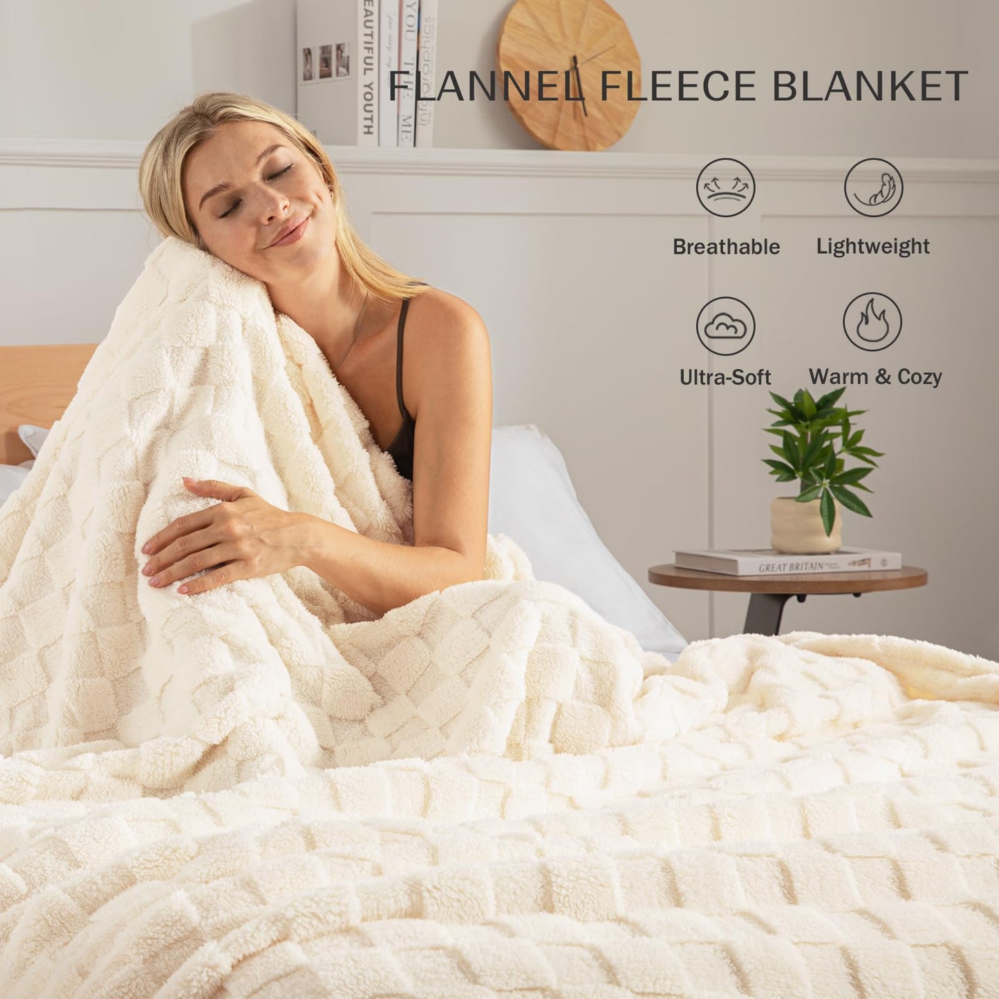 Exclusivo Mezcla Queen Size Flannel Fleece Blanket, Super Soft and Warm Lightweight Checkered Pattern Blankets for All Seasons, 90x90 Inches, Ivory