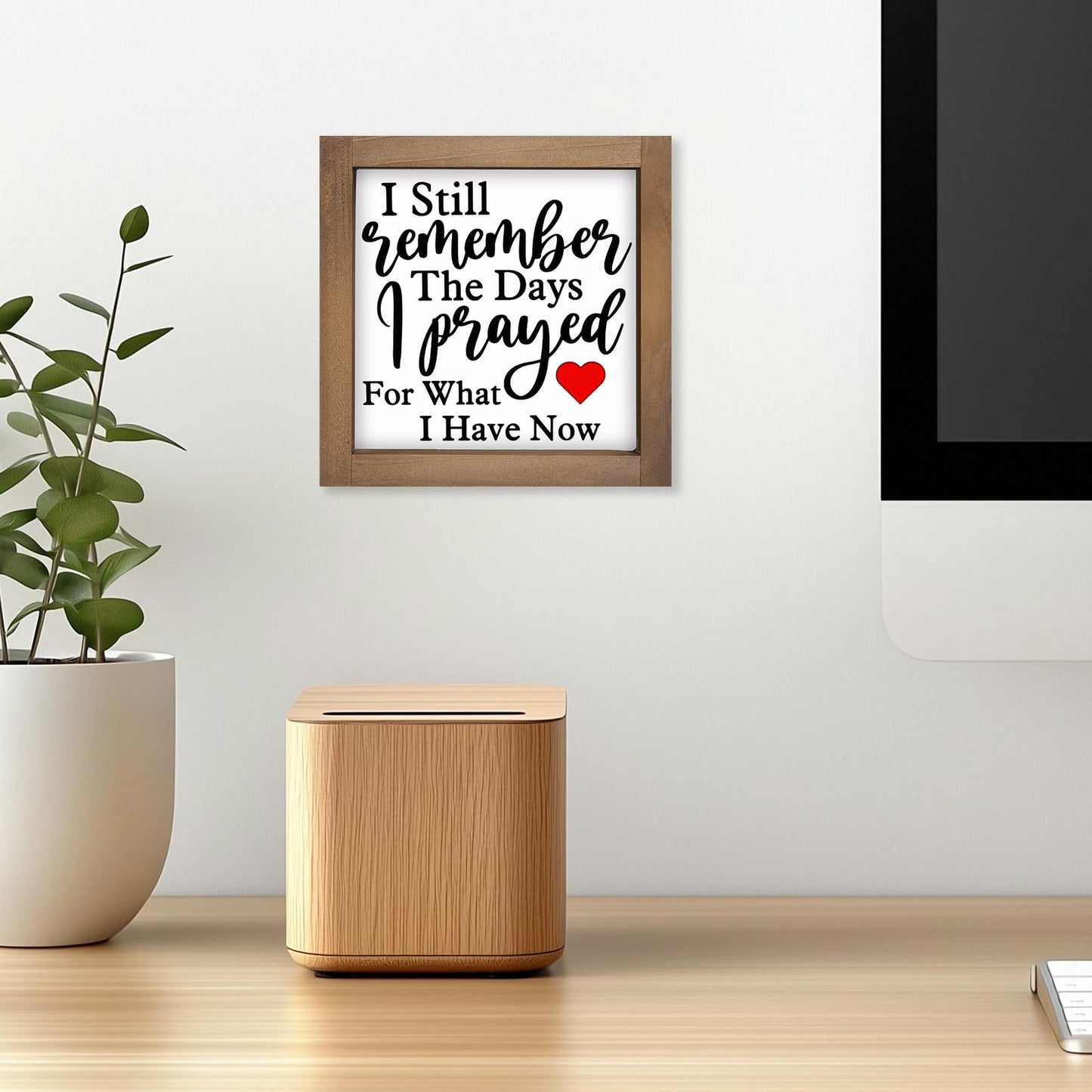 pechpell I Still Remember The Days I Prayed Sign, 6 Inch Wooden Christian Home Decor, Rustic Bible Verse Wall Art for Table Shelf Desk Office Kitchen Bathroom Farmhouse Decorations