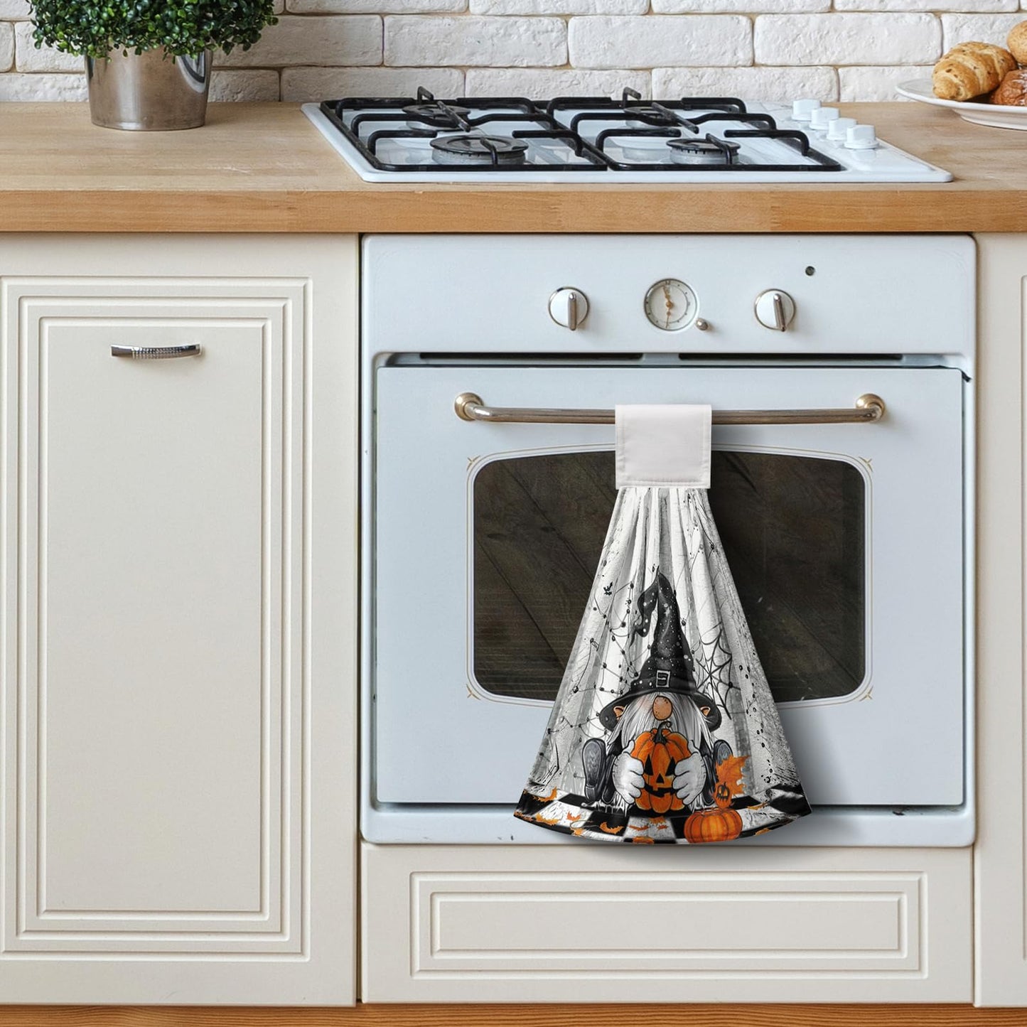 Halloween Gnome Pumpkins Hanging Hand Towels Set of 2 Bats Spider Webs Truck Kitchen Towels with Hanging Loop Orange and Black Seasonal Tea Towel Soft Absorbent Fingertip Tie Towels for Bathroom