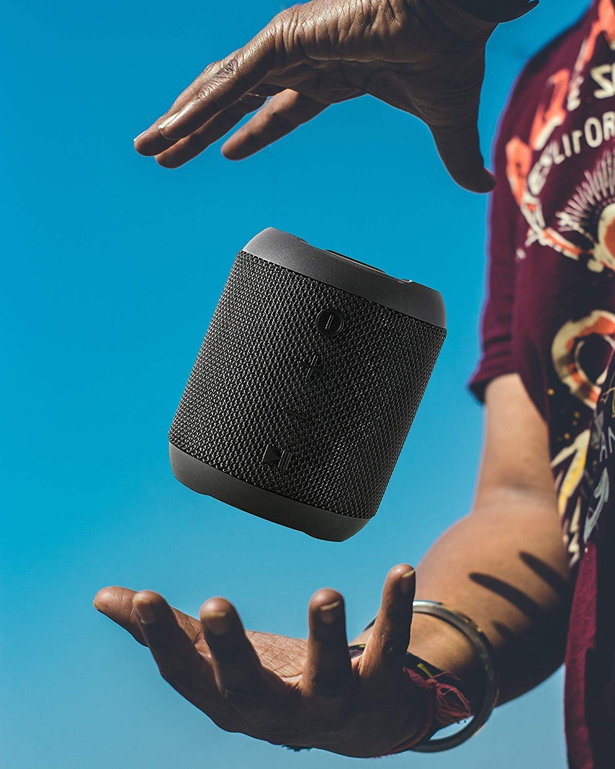 Bluetooth Speakers, 20W Portable Speaker Loud Stereo Sound, Rich Bass IPX6 Waterproof, 16 Hour Playtime, Built-in Mic, Wireless Speaker with TF, AUX, FM for Shower, Pool, Party, Travel, Outdoors