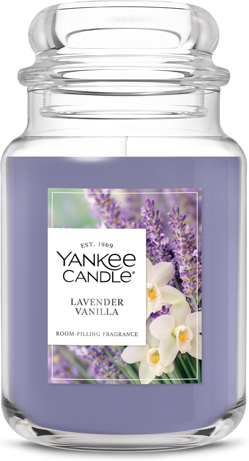 Yankee Candle Large Jar Scented Candle with up to 150 Hour Burn Time, Premium Plant Wax Blend for Consistent Burn, 22 oz Jar Candle with Room Filling Fragrance, Lilac Blossoms