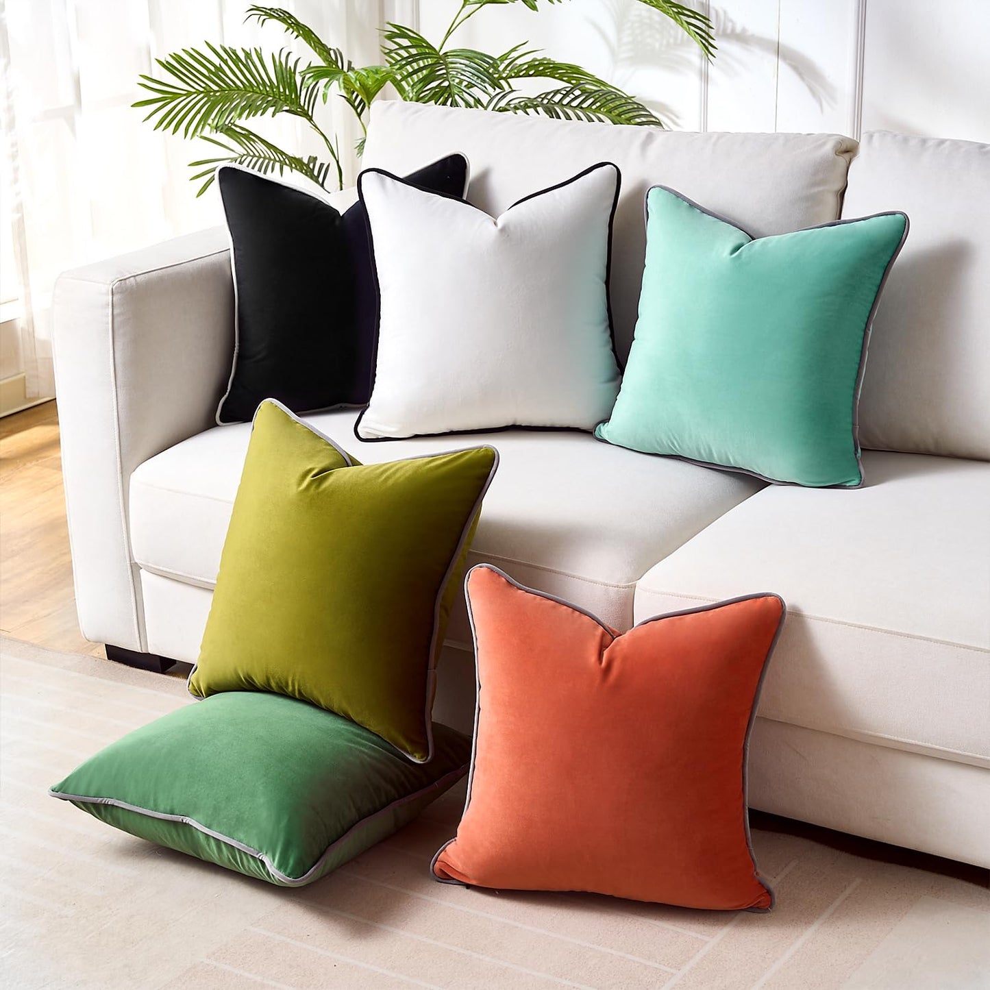 EliteBond Black Throw Pillow Covers 18x18 Decorative Velvet Couch Pillow Covers for Modern Home Decor Cushion Cases Set of 2 Pillowcases Decorations for Living Room Couch Sofa Bed Bedroom Patio