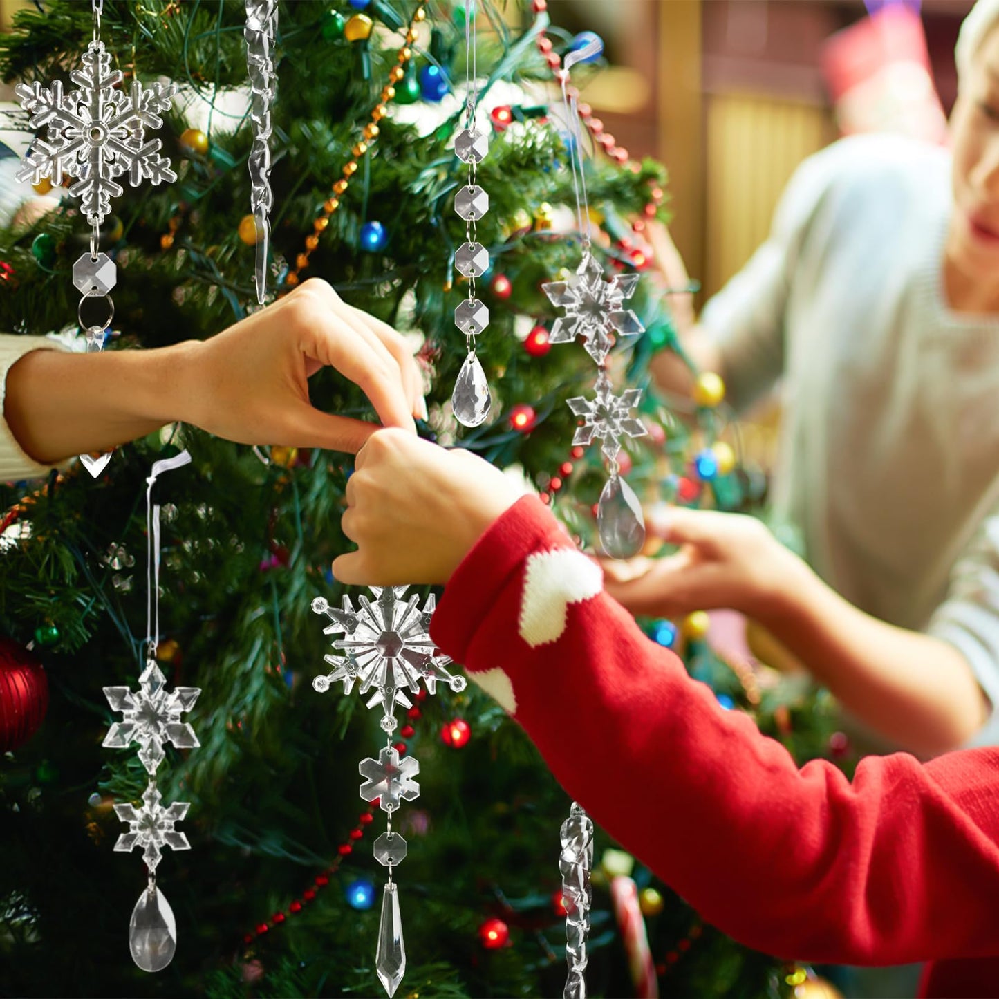 18pcs Crystal Christmas Ornaments for Tree Decorations-Hanging Acrylic Snowflake Icicle Ornaments with Drop Pendants for Winter Wonderland Chandelier Crystals Decorations Supplies