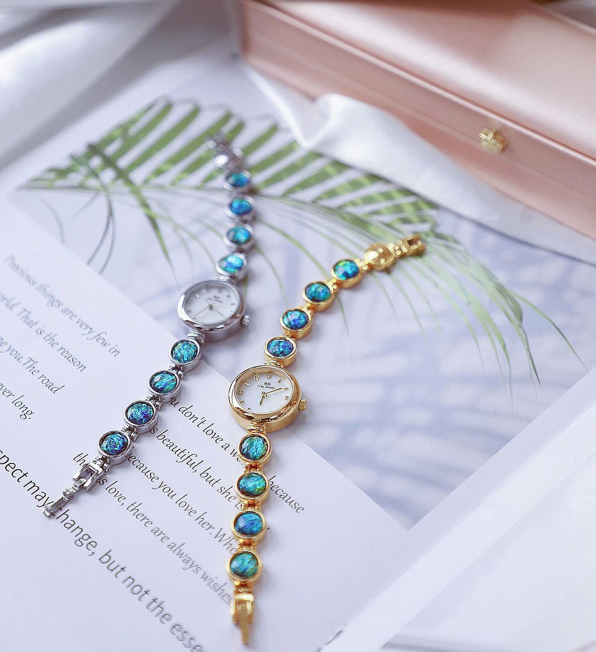 ADSBIAOYE Women's Watches Luxury Vintage Crystal Diamond Bracelet Watch Ladies Fashion Dress Quartz Wrist Watch Stainless Steel Waterproof Gift Watch (01 Silver)