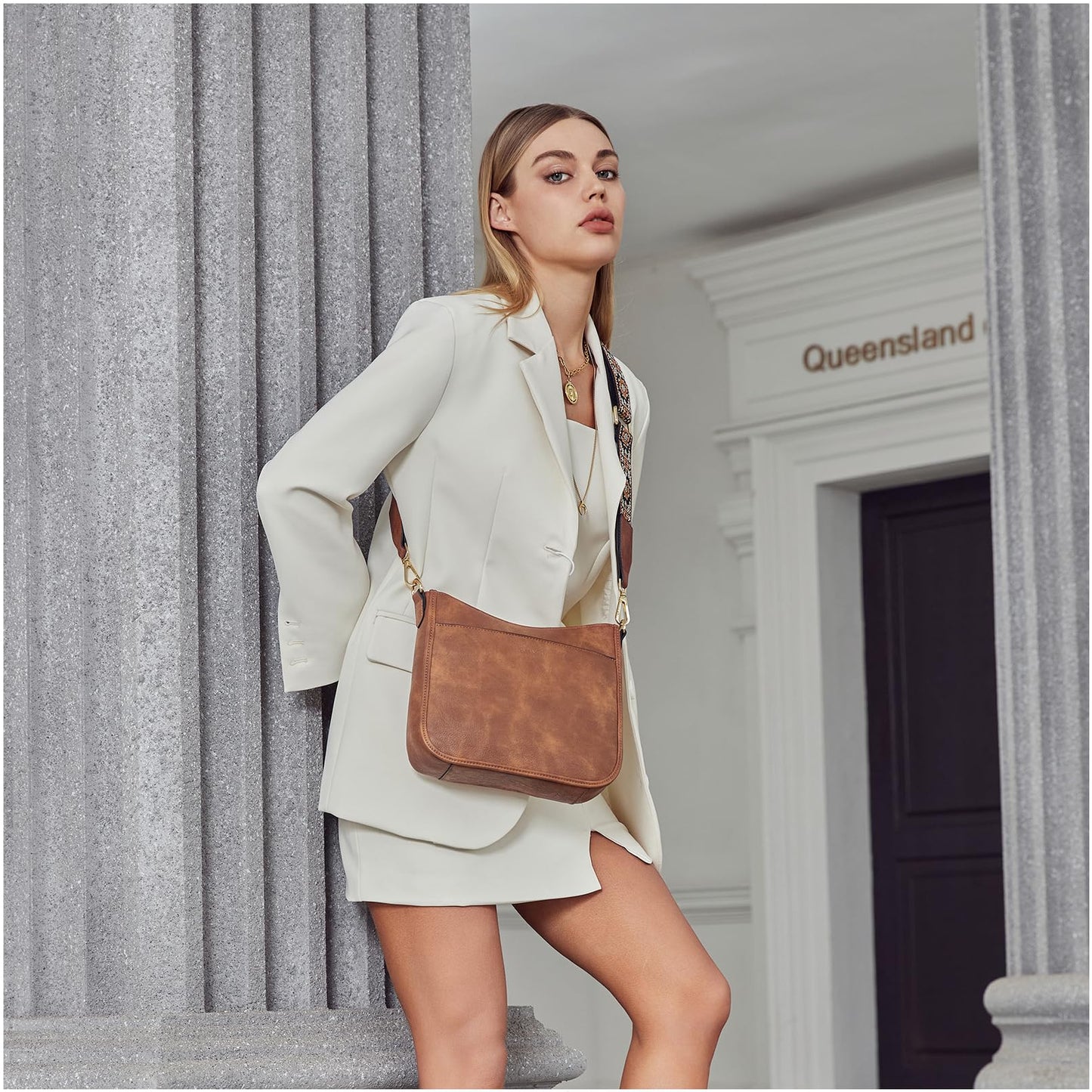 BOSTANTEN Crossbody Bags for Women Trendy Vegan Leather Hobo Purses Shoulder Handbags With Wide Shoulder Strap Brown