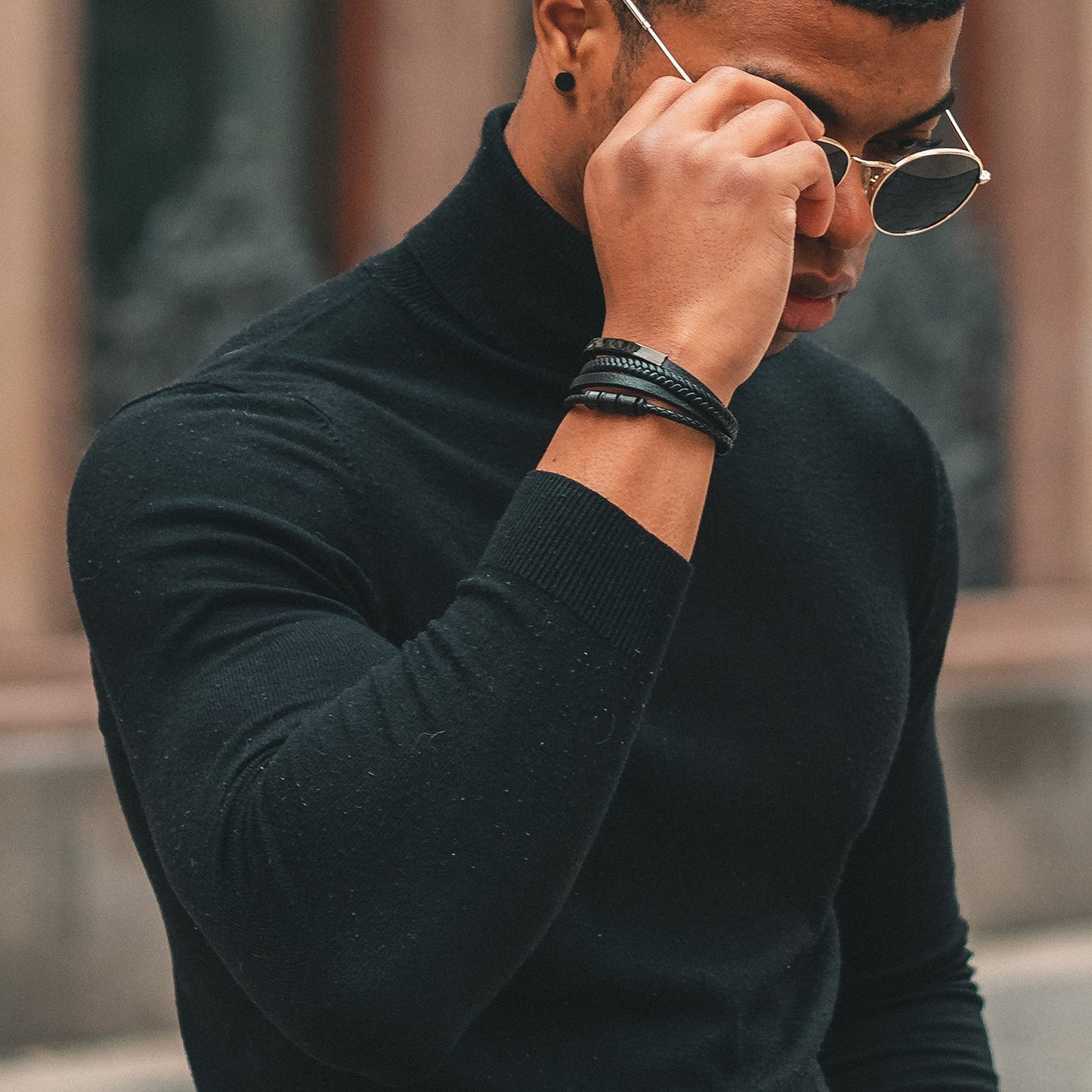 SERASAR Men's Leather Bracelet Magnetic Clasp Stainless Steel | Shining Genuine Cowhide Leather | Braided Style Bracelets | Jewellery Gift Box Included | Fashion Accessories For Men, 17cm, Stainless