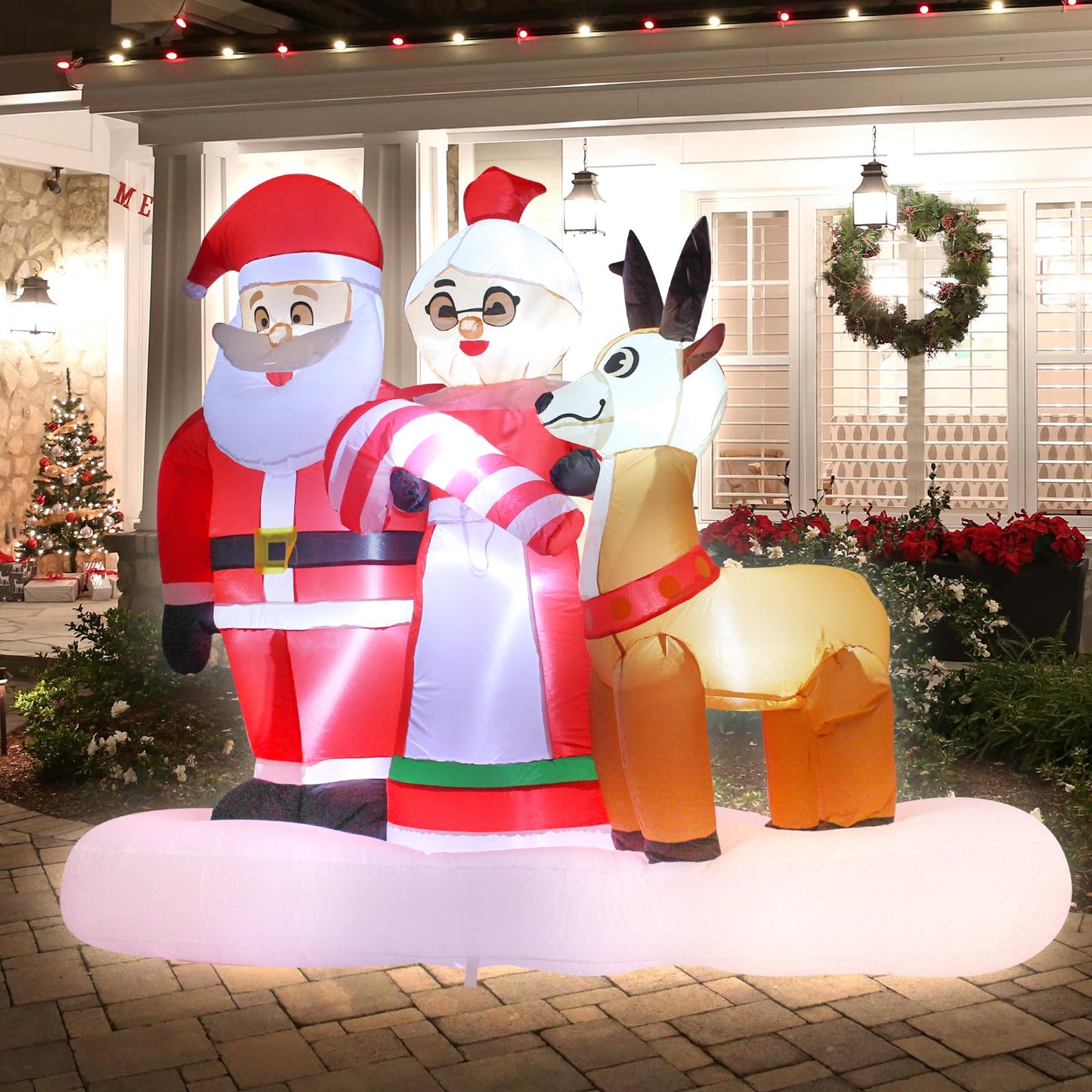 7 Foot Inflatable Christmas Santa Claus and Mrs Claus with Cute Reindeer Outdoor Holiday Decoration Featuring Bright LED Lights Perfect for Lawn Garden Party Christmas Display